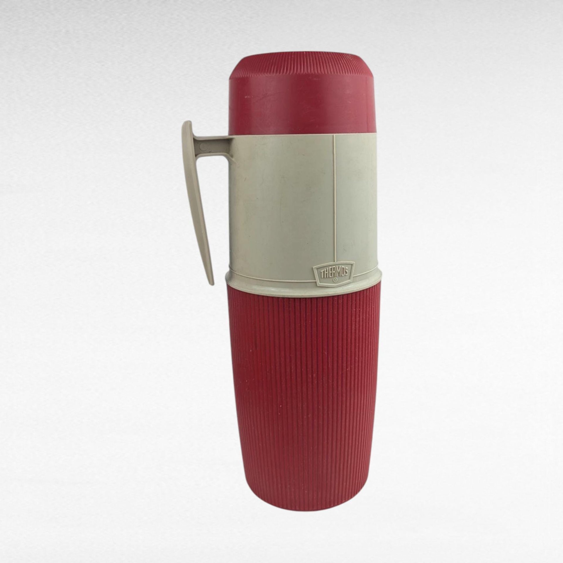 Vintage 1960s Thermos Wide Mouth Vacuum Bottle No. 6402, Quart Size Red and White Insulated Food Jar with Original Box, Classic Camping Jug