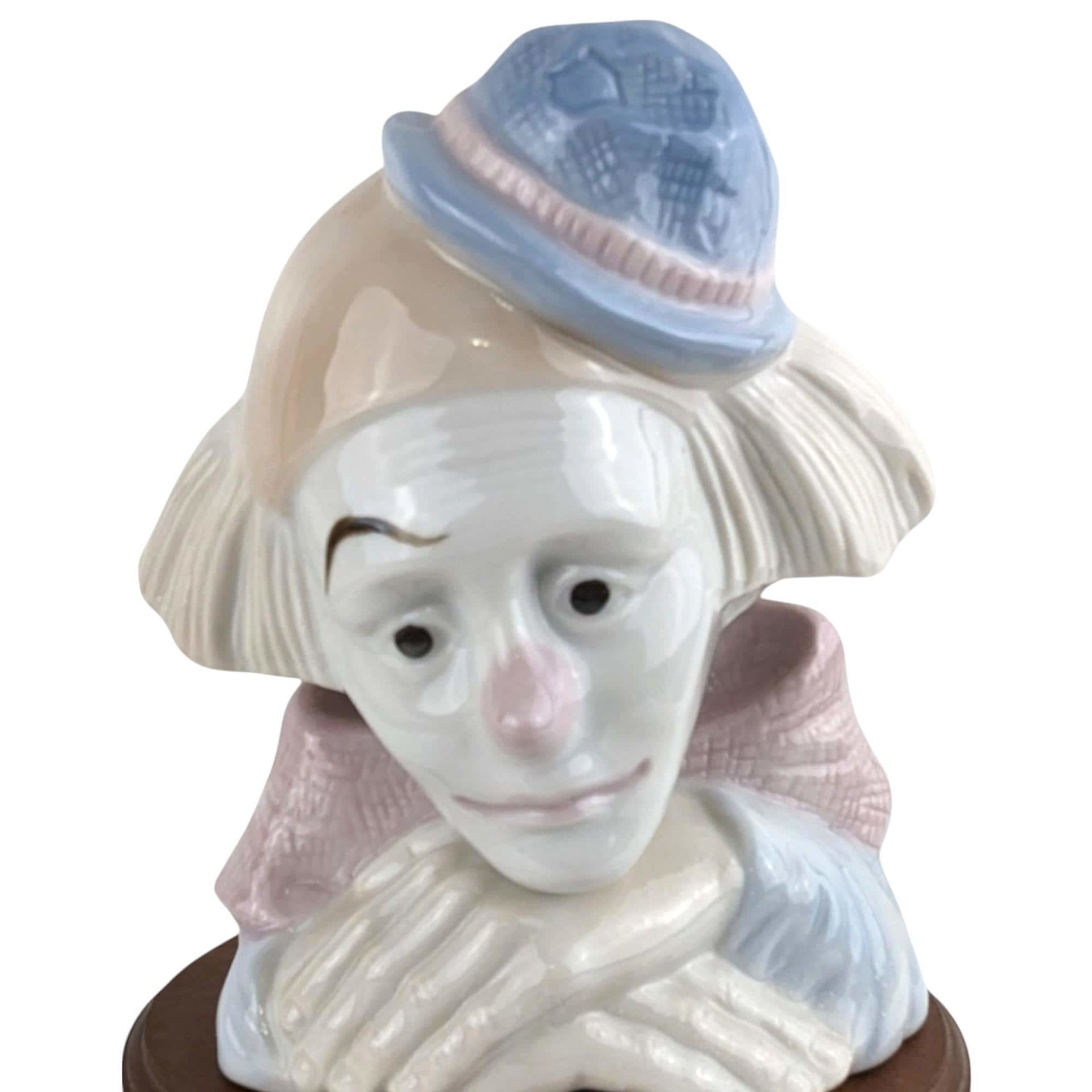 Vintage Sad Clown Figurine, Porcelain Clown Bust, Melancholy Clown Decor, Collectible Clown Statue, Unique Gift for Clown Enthusiasts