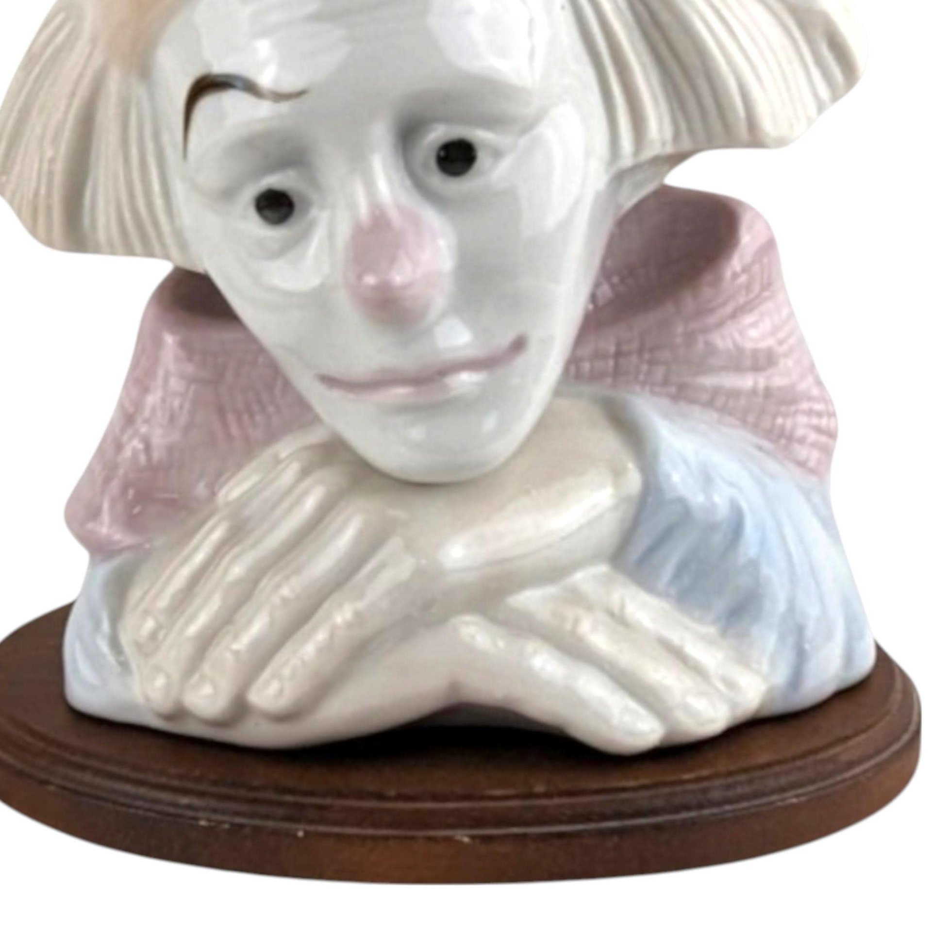 Vintage Sad Clown Figurine, Porcelain Clown Bust, Melancholy Clown Decor, Collectible Clown Statue, Unique Gift for Clown Enthusiasts