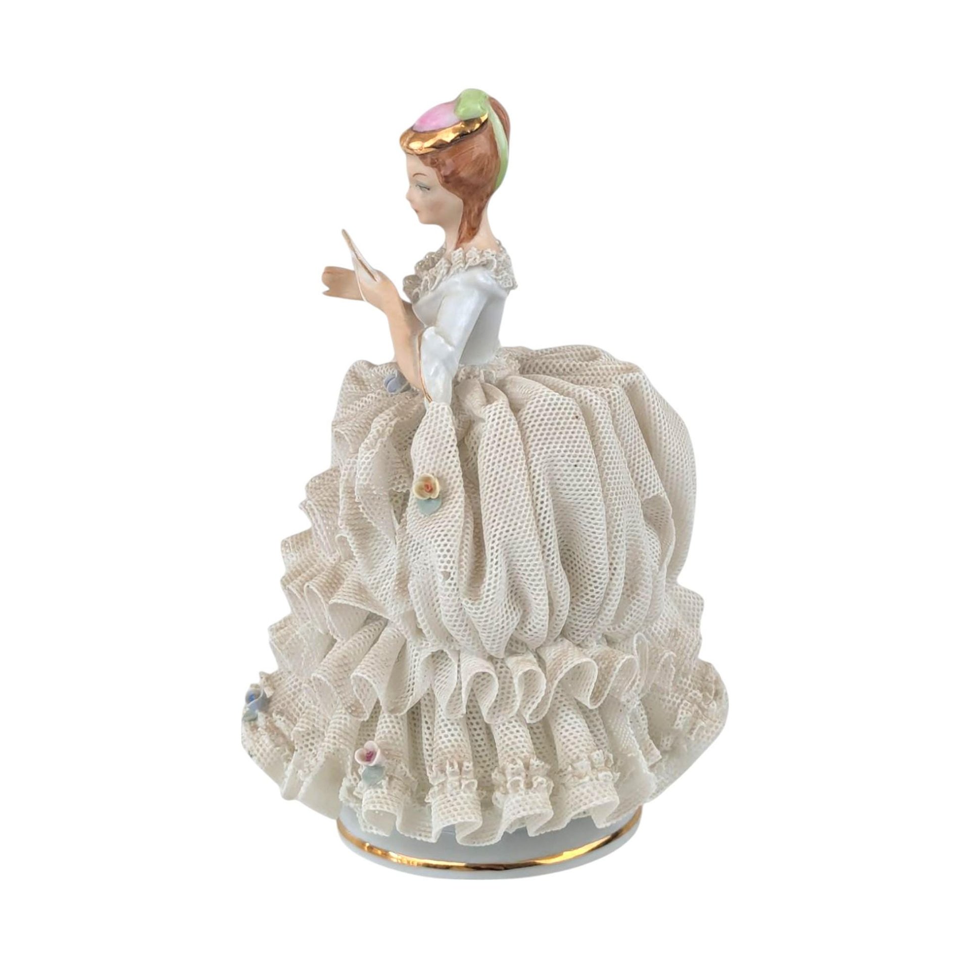 Vintage Reine Handarbeit Porcelain Lady Reading Figurine, German Porcelain, Reading Woman Statue, Gift for Book Lover, Vintage Home Decor