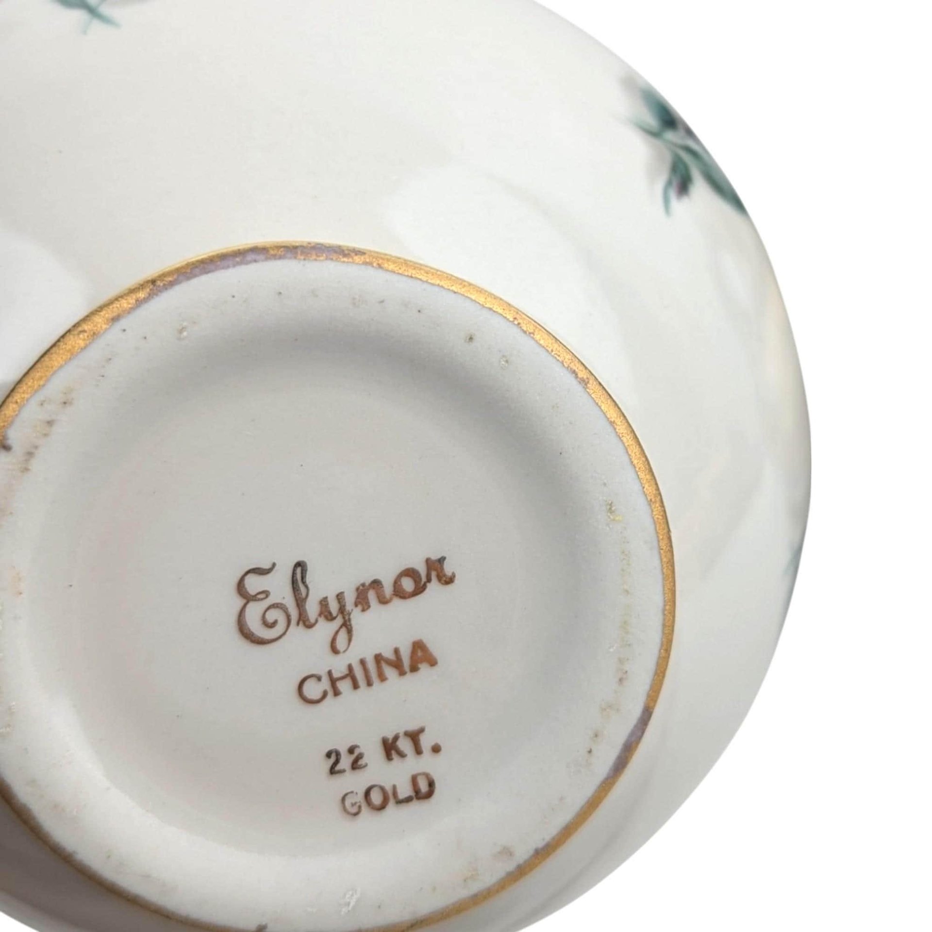 Vintage Art Pottery Vase: Choice of Toyo or Elynor Floral