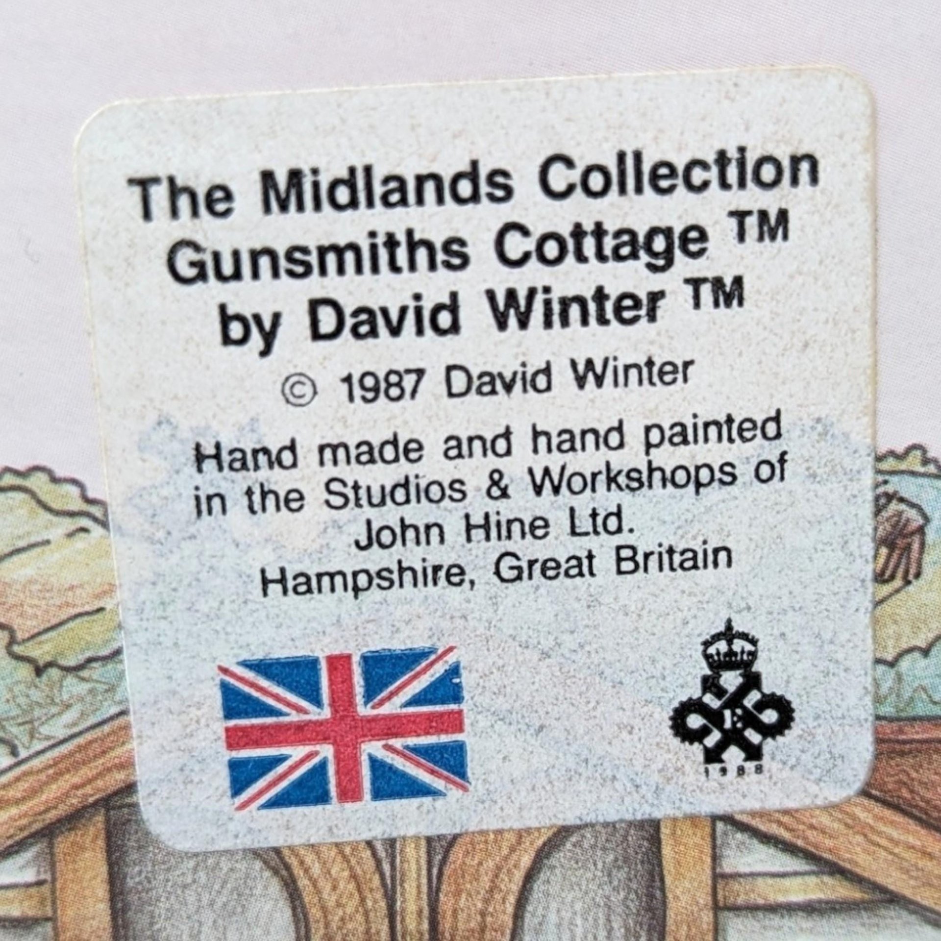 1987 David Winter "Gunsmiths Cottage" | The Midlands Collection | with COA and Box