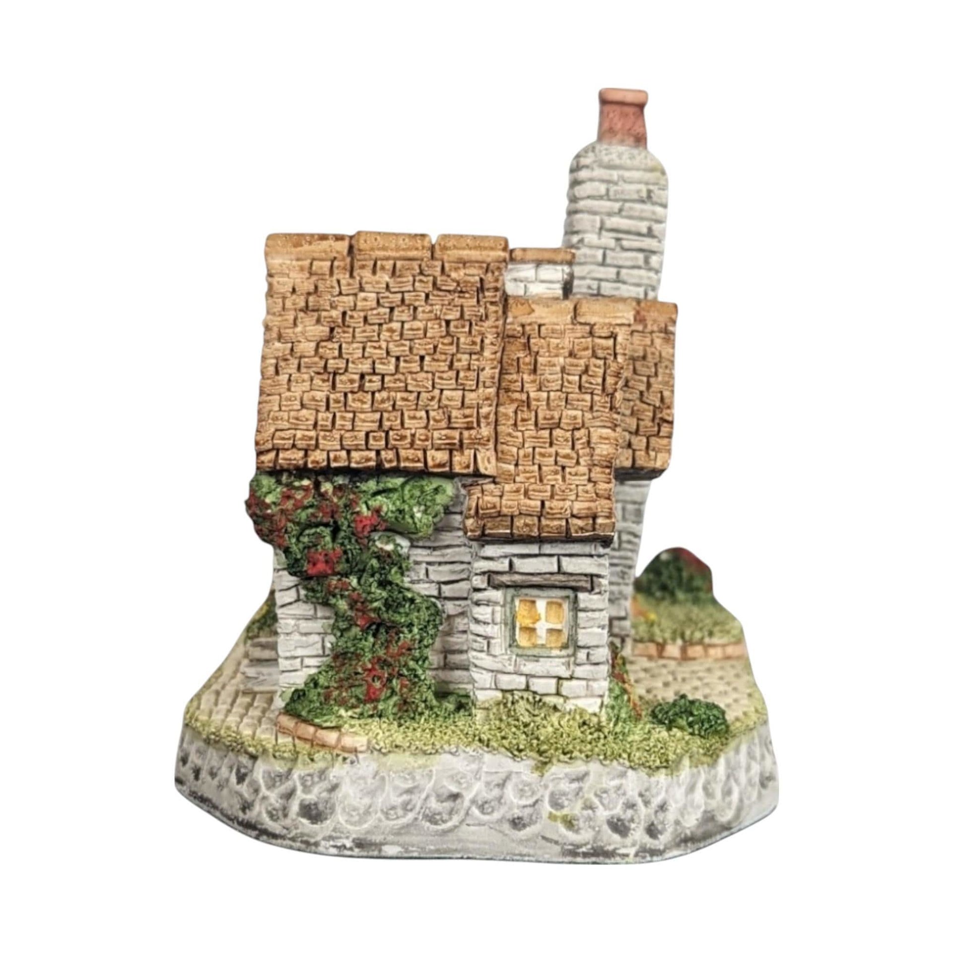 1993 David Winter The Tannery Cottage Figurine, Collectible English Village Decor, Gift for Collector, Miniature Building (3.25")