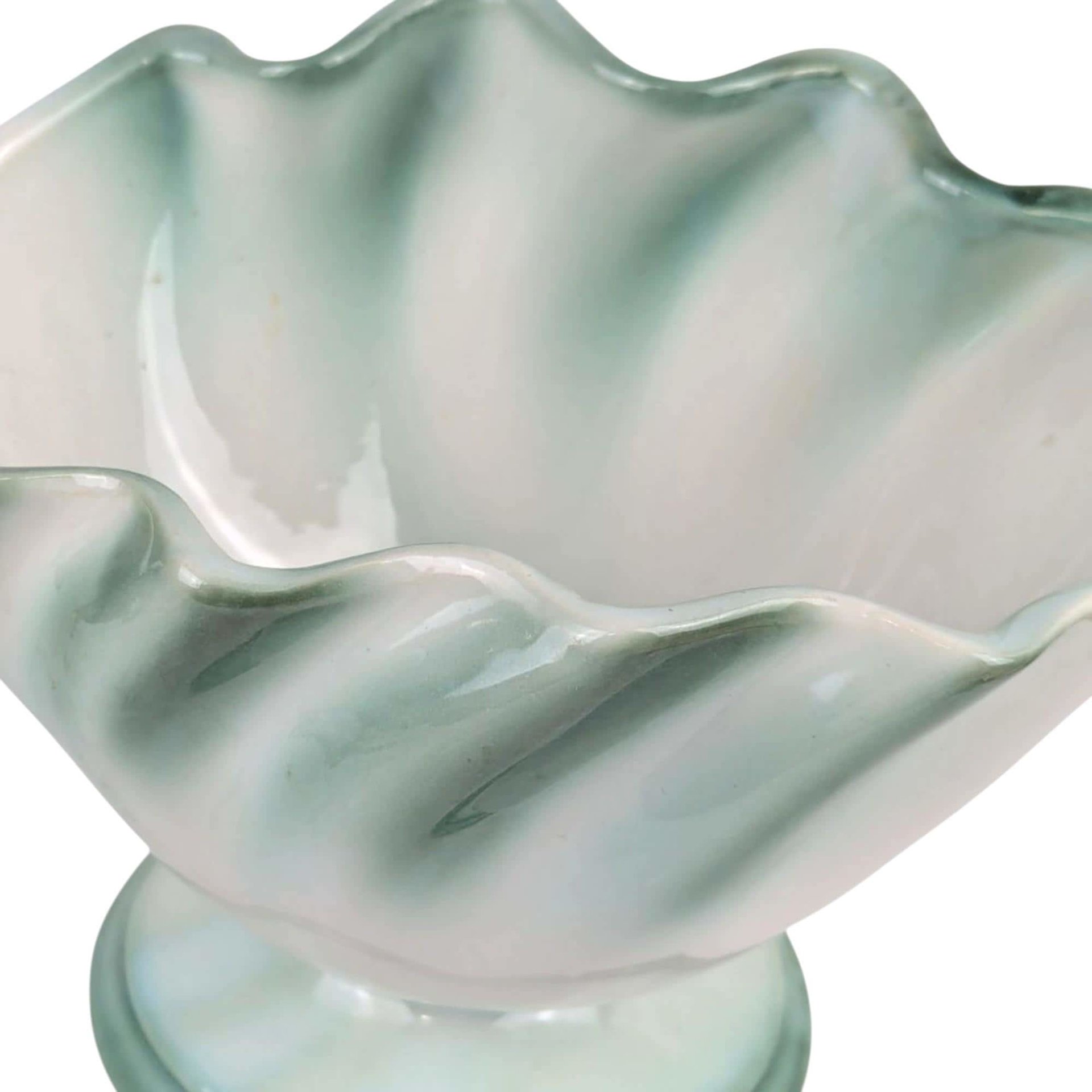 Vintage Regal Ceramic Planter, Green & White Clam Shell Vase, 5" Planter, Unique Home Decor, Gift for Plant Lovers
