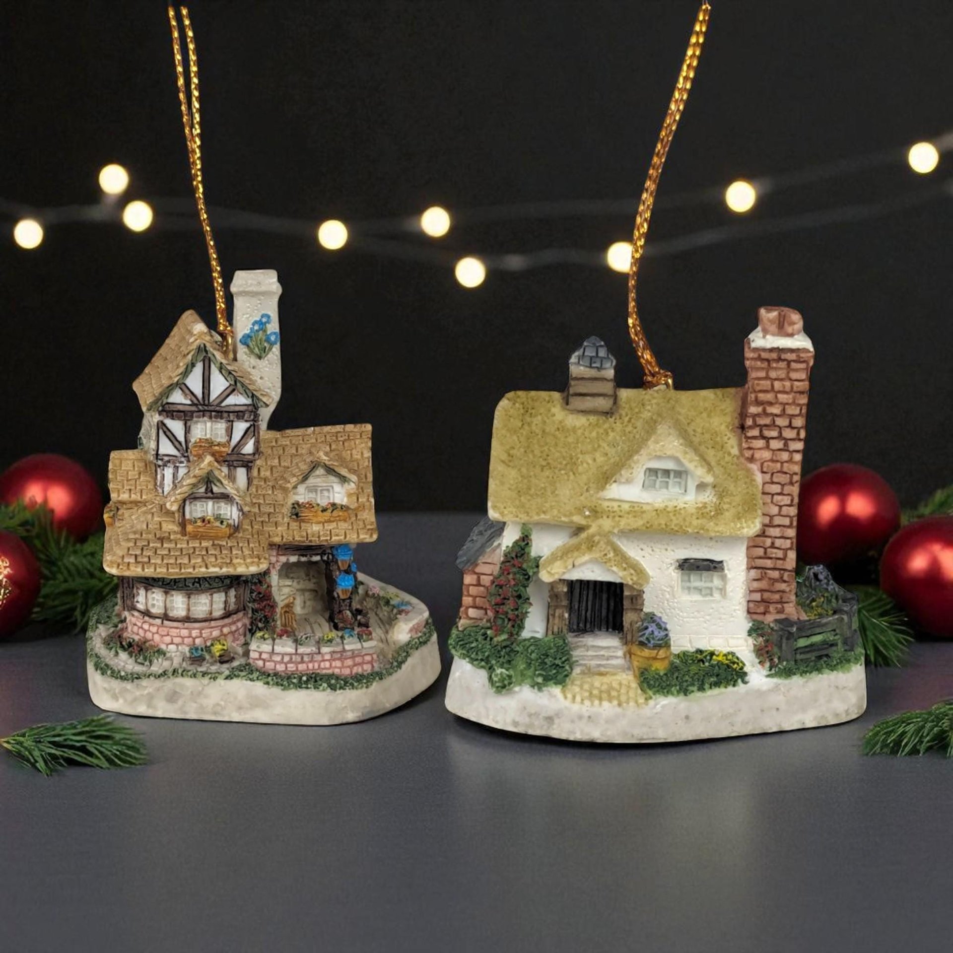 Pair of Vintage David Winter Cottage Ornaments: Buttercup Cottage and Flower Shop (1995)