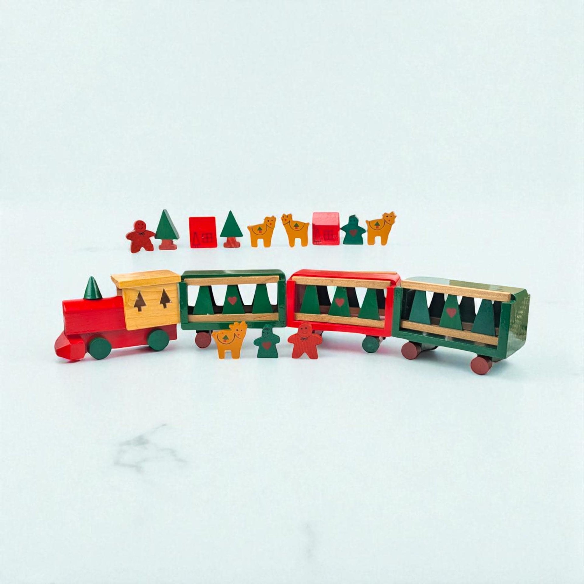 1994 Handpainted All Wood Christmas Train Set 22 Piece Holiday Decor