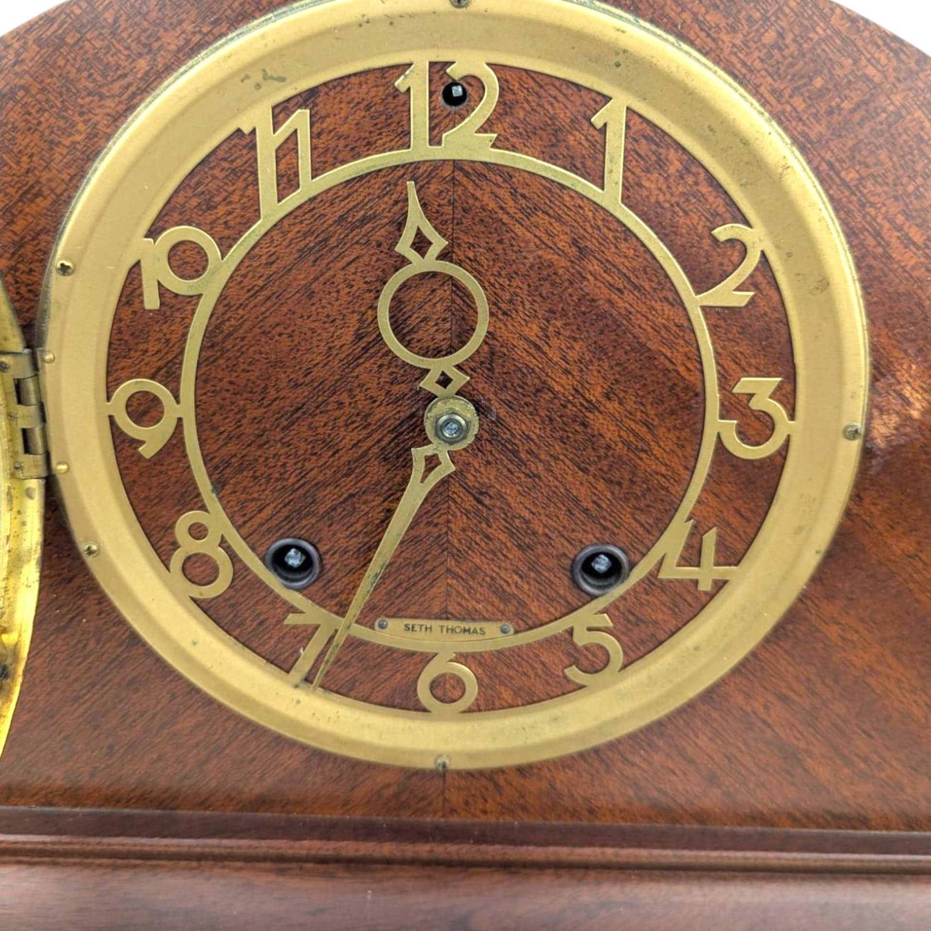 Vintage Seth Thomas Mantel Clock, Wood Case Console Clock, Non-Working Vintage Clock with Key, Home Decor