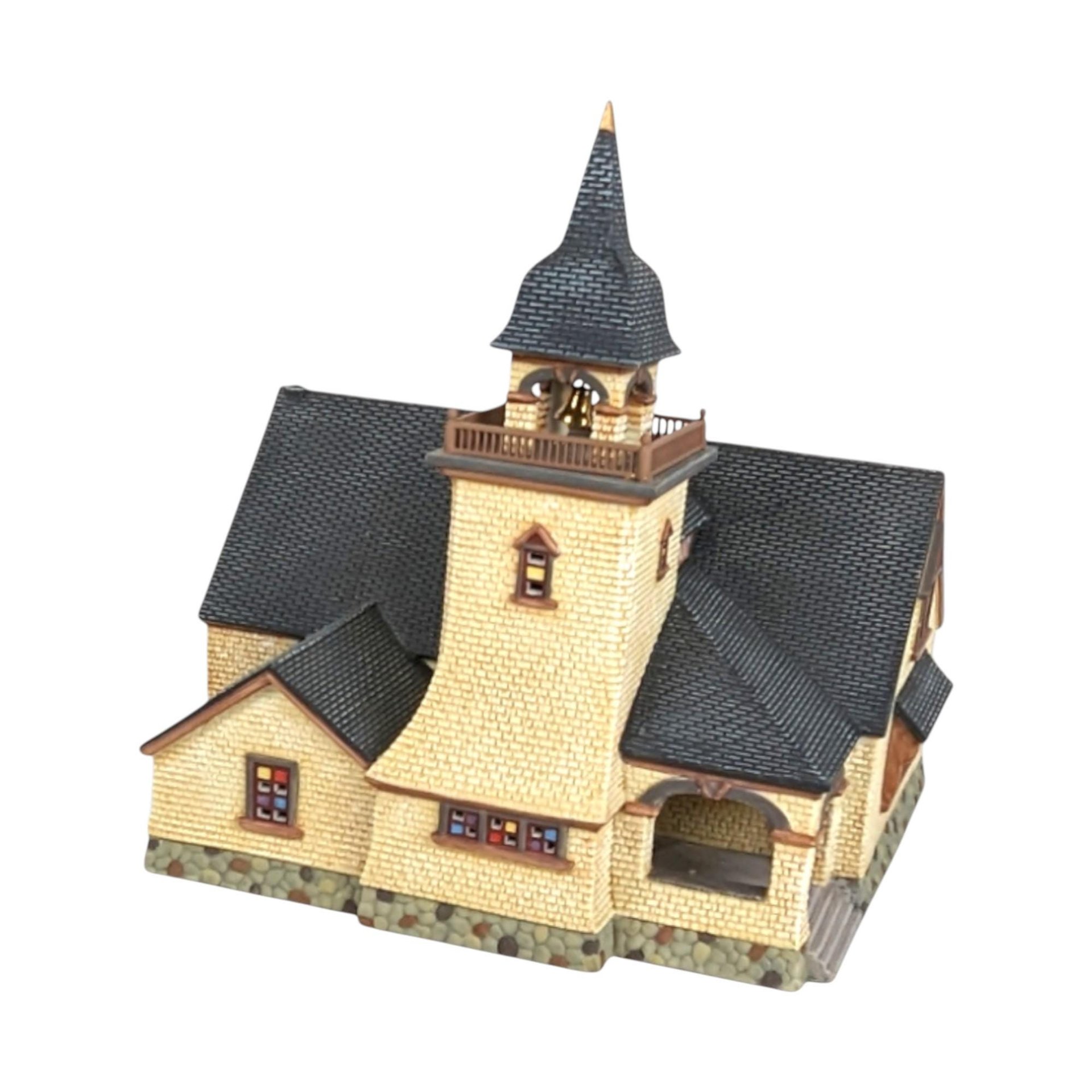 Dept 56 "Chapel on the Hill" Church: Vintage 1998 Seasons Bay Lighted Building