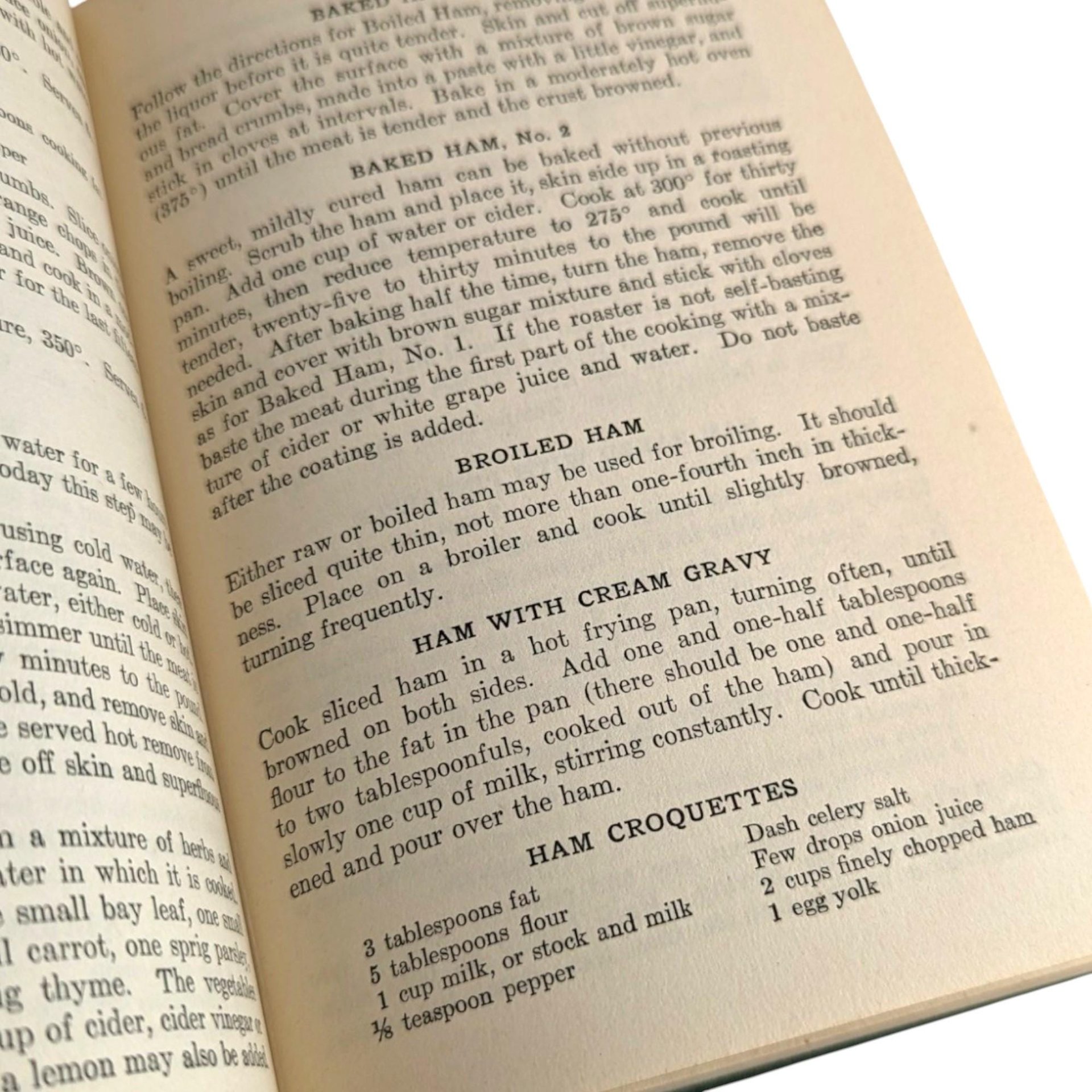 1931 Pictorial Review Standard Cookbook | Vintage Cookbook | 1000 Recipes | Gift for Bride | Kitchen Decor