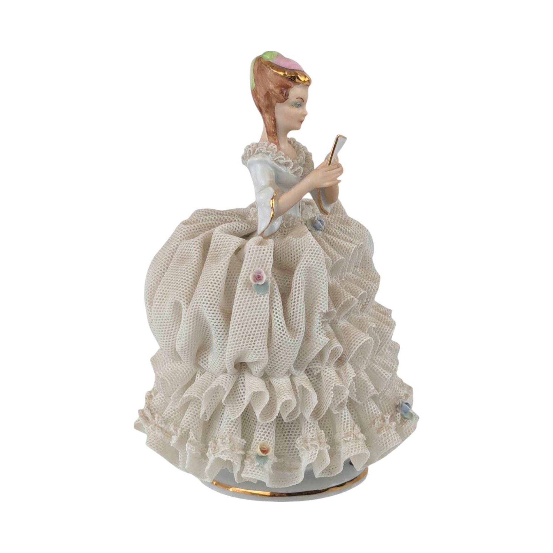 Vintage Reine Handarbeit Porcelain Lady Reading Figurine, German Porcelain, Reading Woman Statue, Gift for Book Lover, Vintage Home Decor