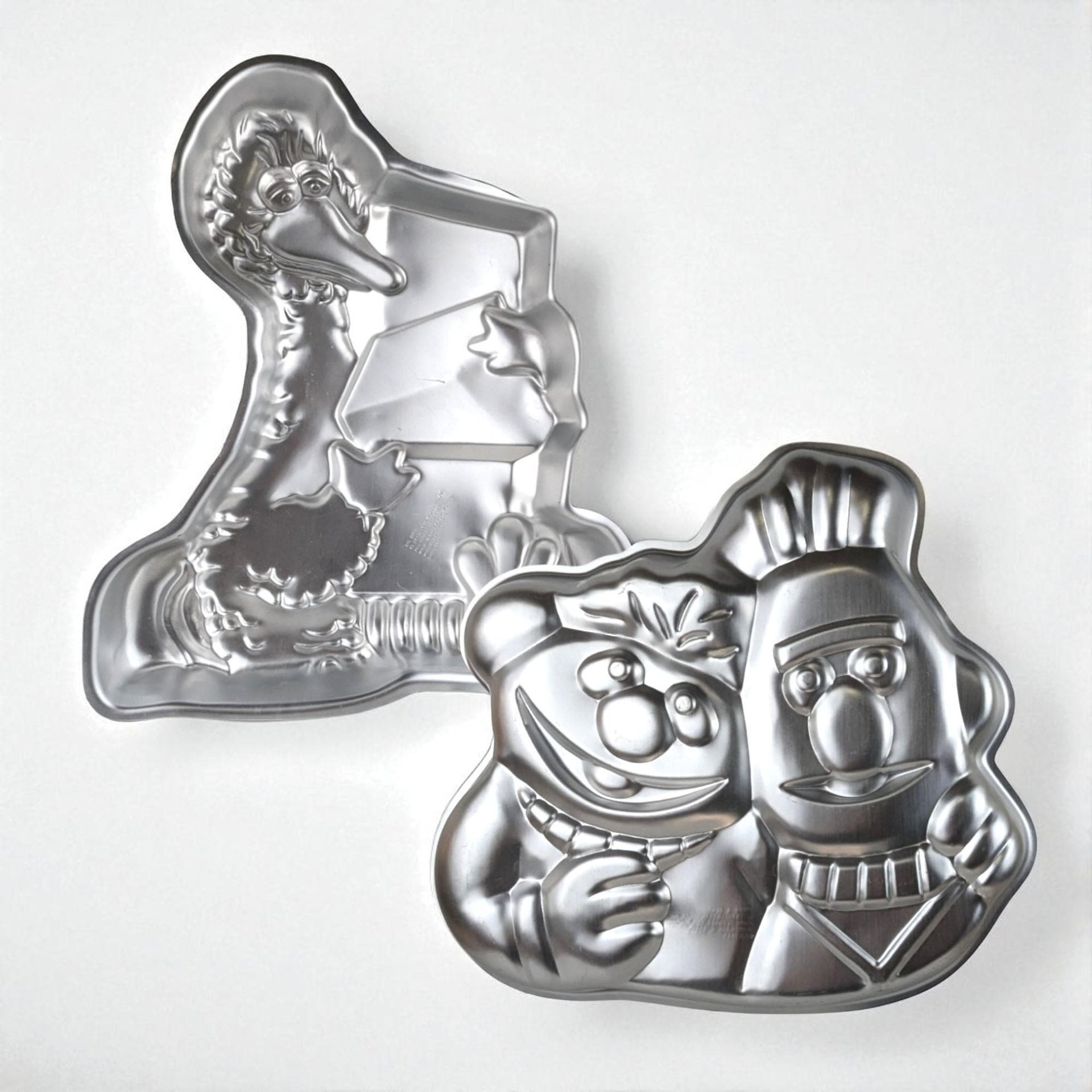 Vintage Sesame Street Cake Pans, 1978 Big Bird, 1977 Bert and Ernie, Wilton Cake Pans, Kids Birthday, Retro Baking, Nostalgic Kitchen