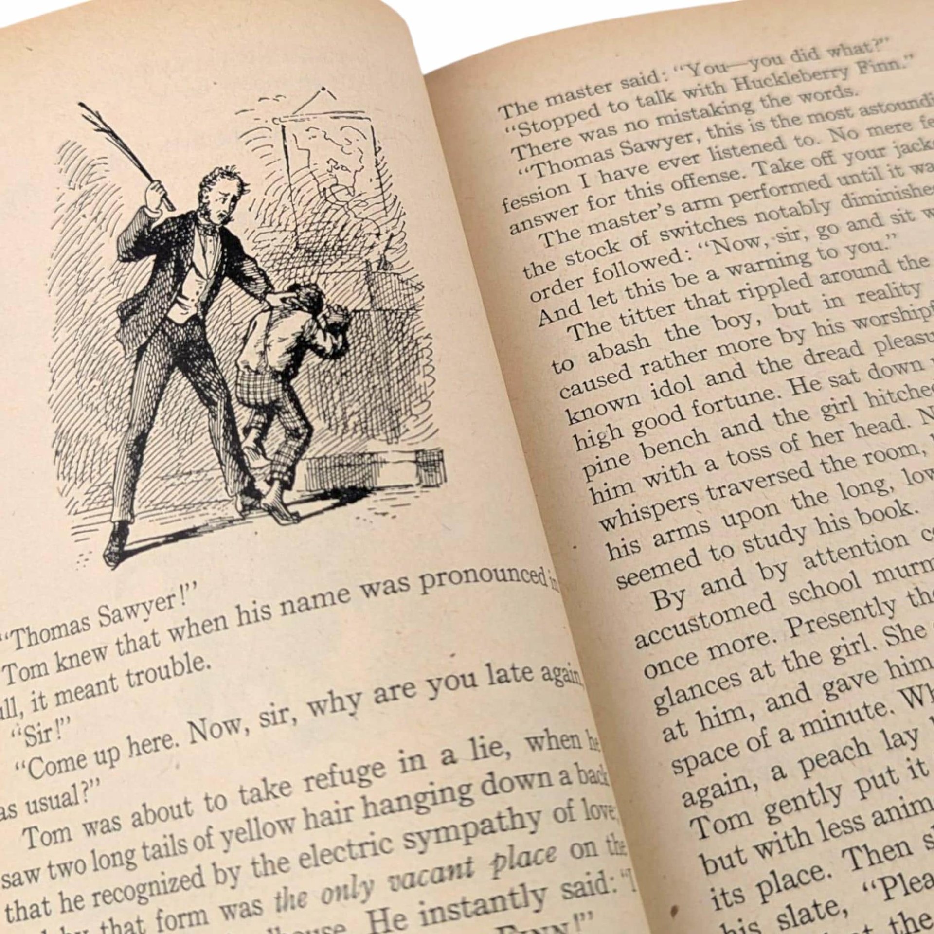 Vintage Tom Sawyer Book, Samuel Clemens Abridged Edition, Classic Children's Literature, Gift for Book Lovers