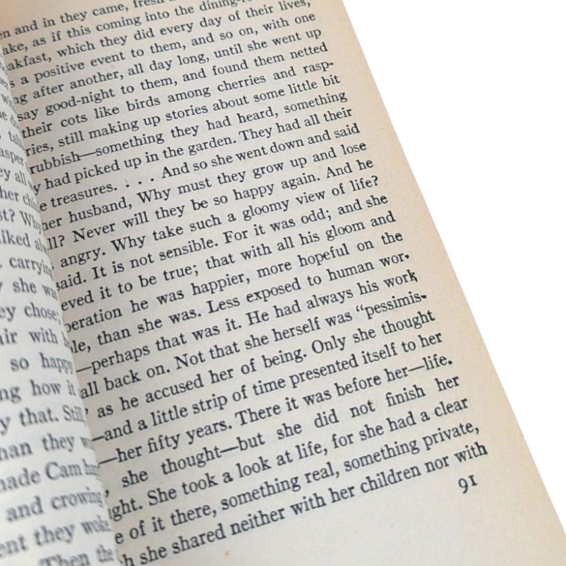 Vintage To the Lighthouse by Virginia Woolf, Softcover, Classic Literature, Bloomsbury Group, Literary Gift