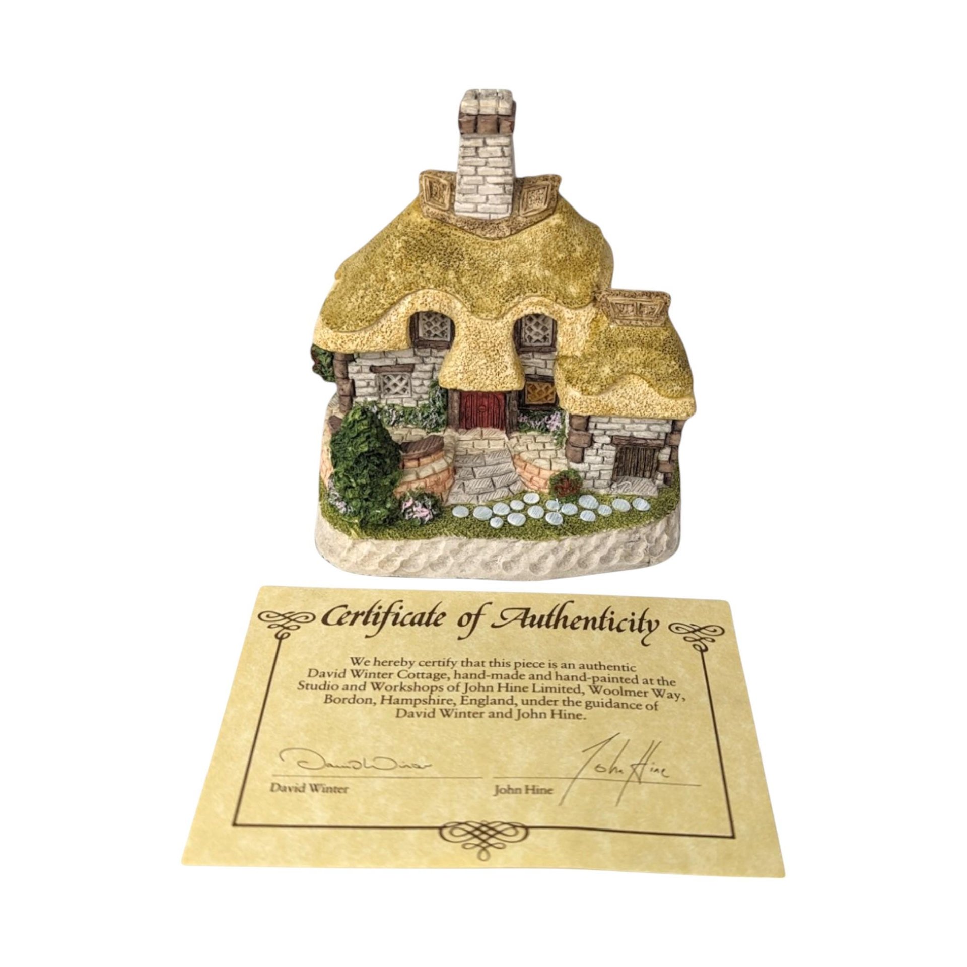 1993 David Winter Cottage "Glebe Cottage" | with COA and Original Box | Vintage Collectible