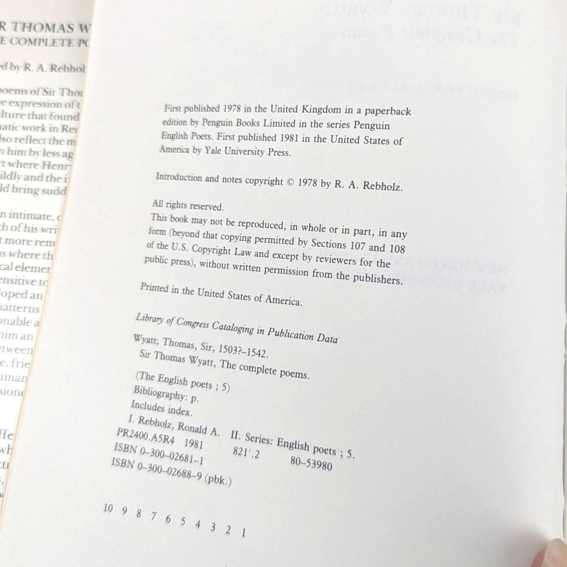 Sir Thomas Wyatt The Complete Poems Vintage 1981 Hardcover, English Poetry Book with Dust Jacket, Tudor Period Literature, Classic Library