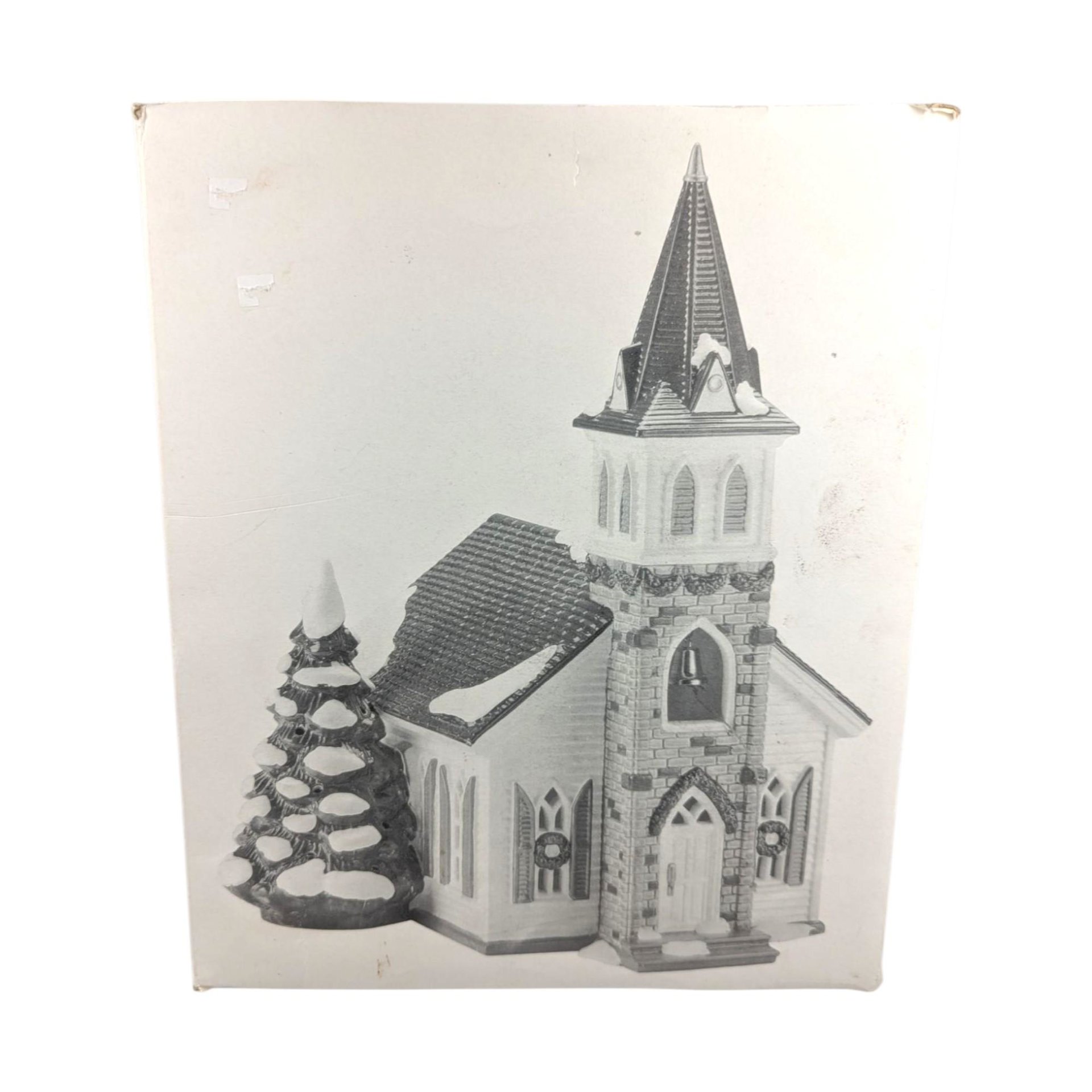 1999 Dept 56 Snow Village Wedding Chapel, Porcelain Lighted Collectible, Holiday Village