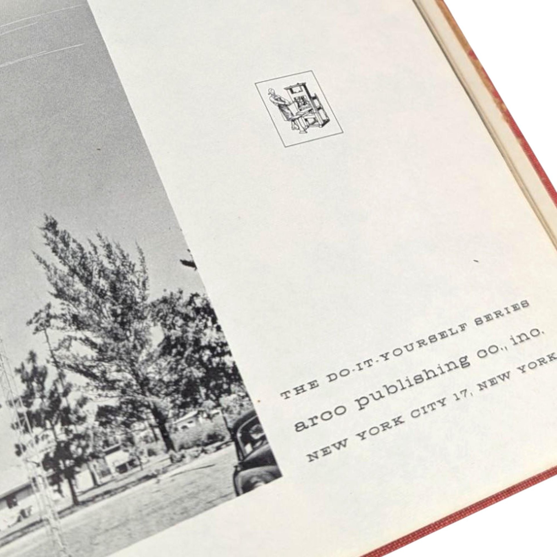 1960 Ham Radio Handbook Illustrated, Robert Hertzberg Guide, Vintage Amateur Radio Book, Electronics Hobbyist Gift