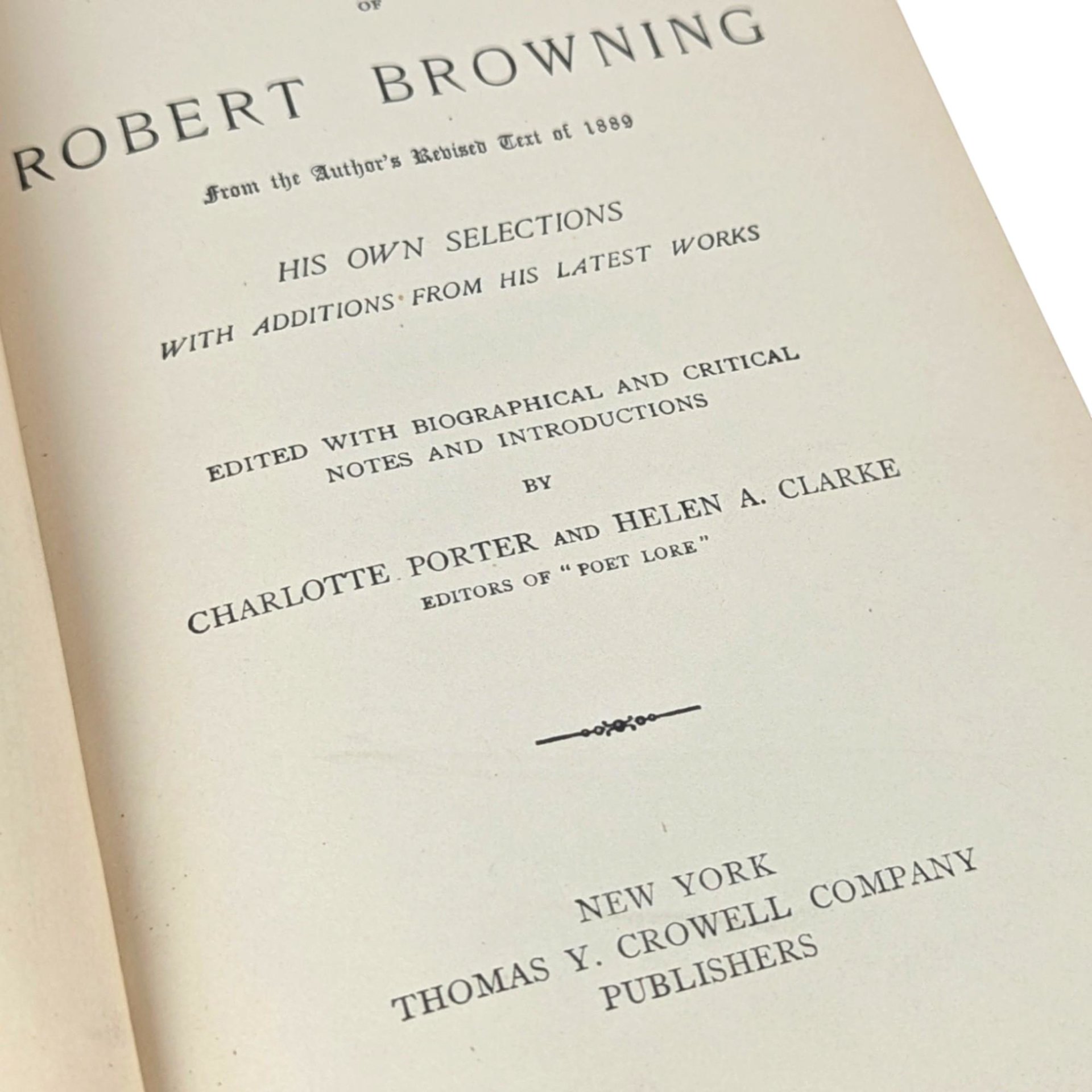 Robert Browning's Selected Poems: Antique Hardcover Poetry Collection