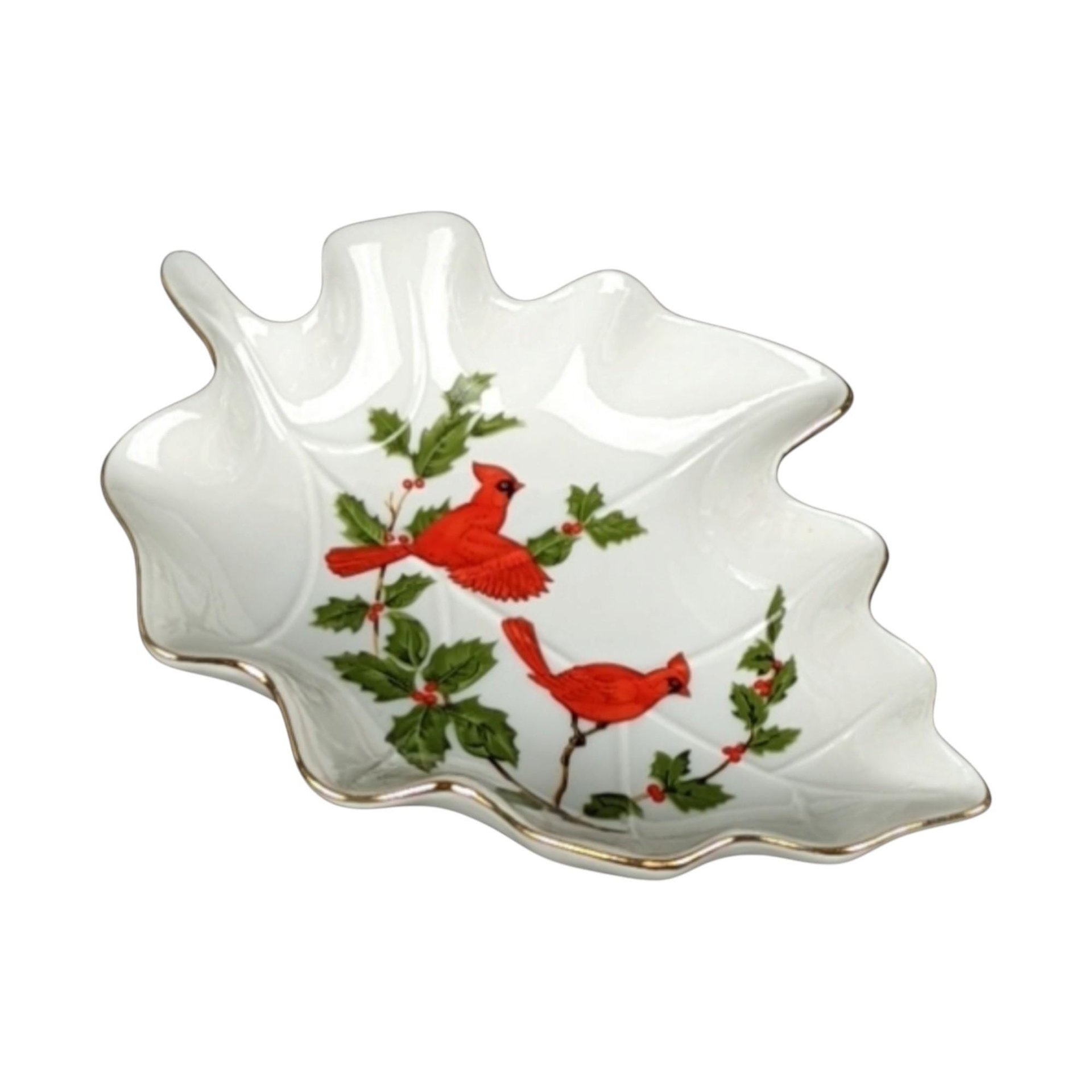 Vintage Lefton Cardinal Christmas Dishes: 6-Piece Porcelain Holiday Set