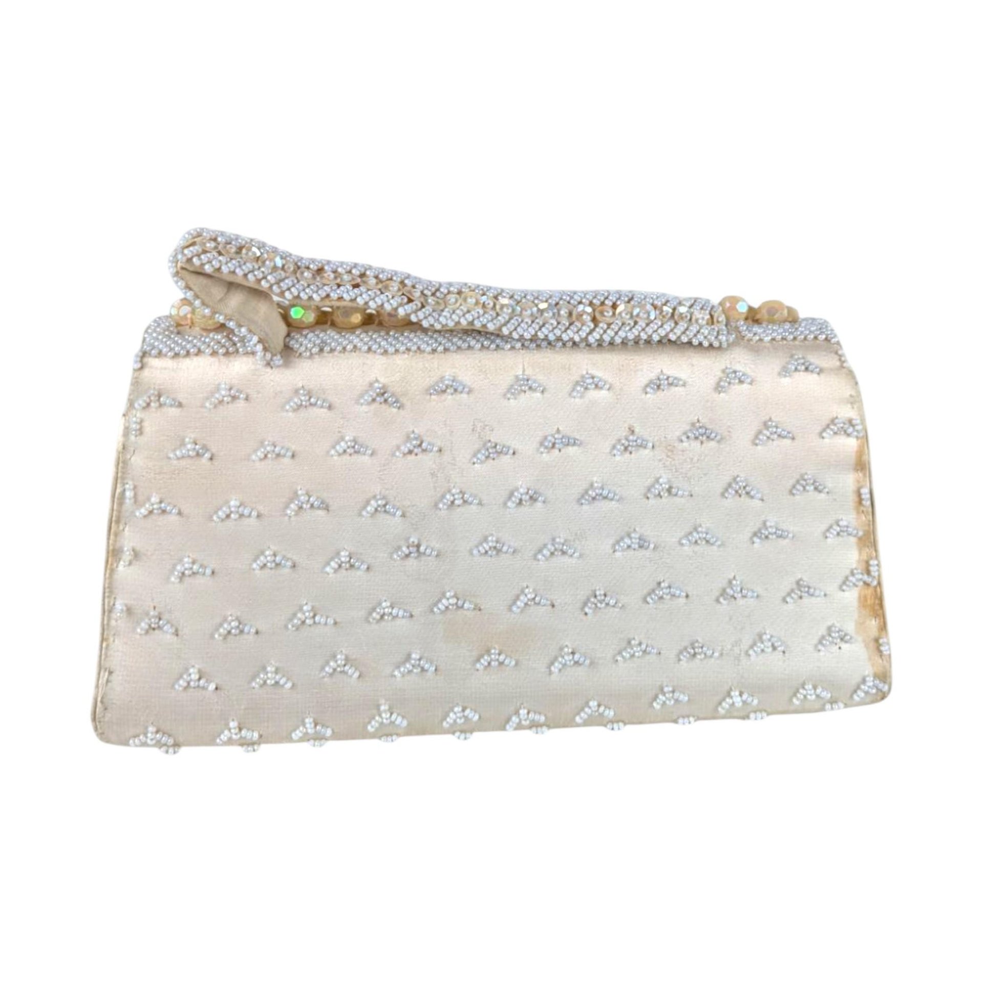 Vintage Cream Beaded Handbag: Handmade Hong Kong Evening Clutch