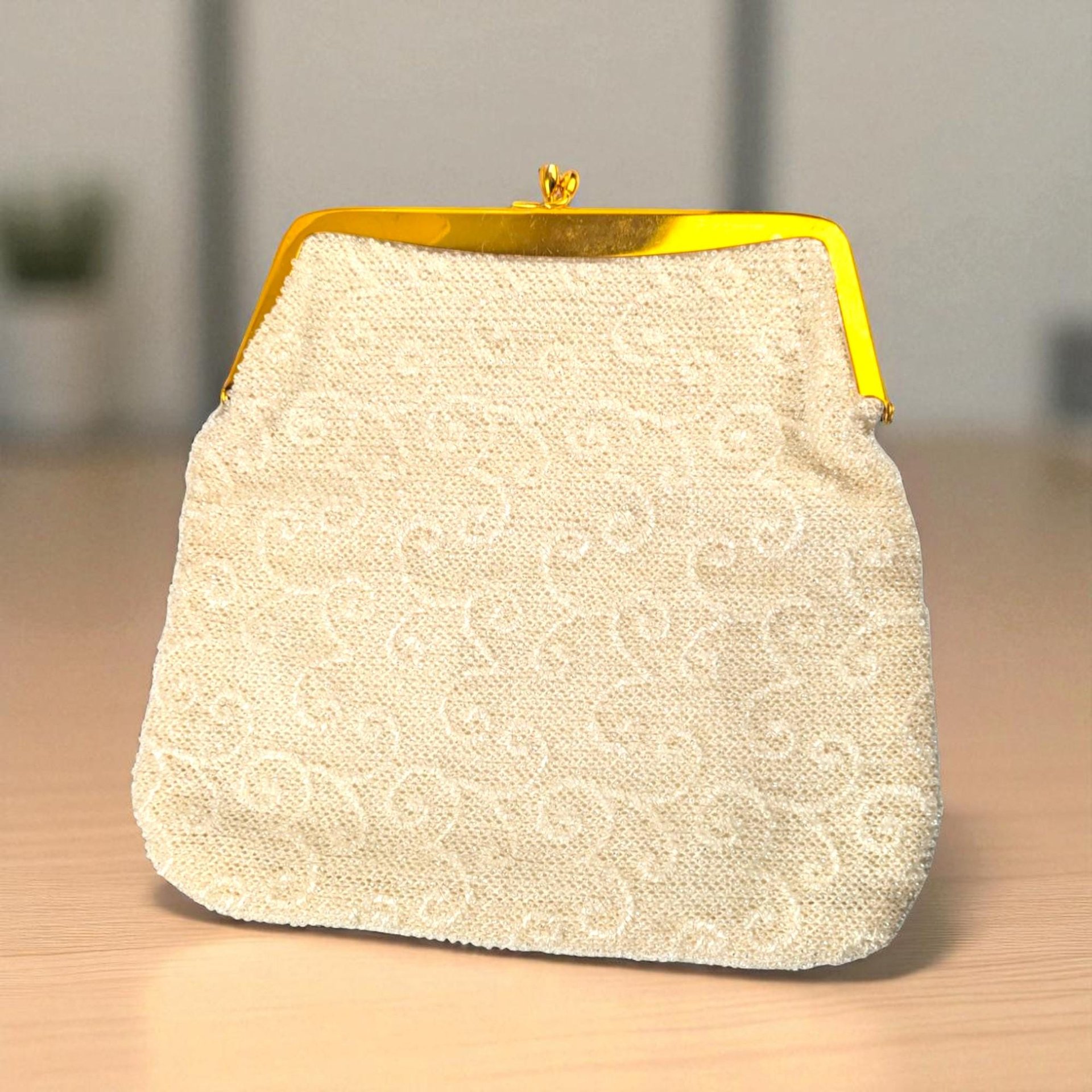 Vintage Beaded Clutch Purse: 1950s Gold Frame Evening Bag