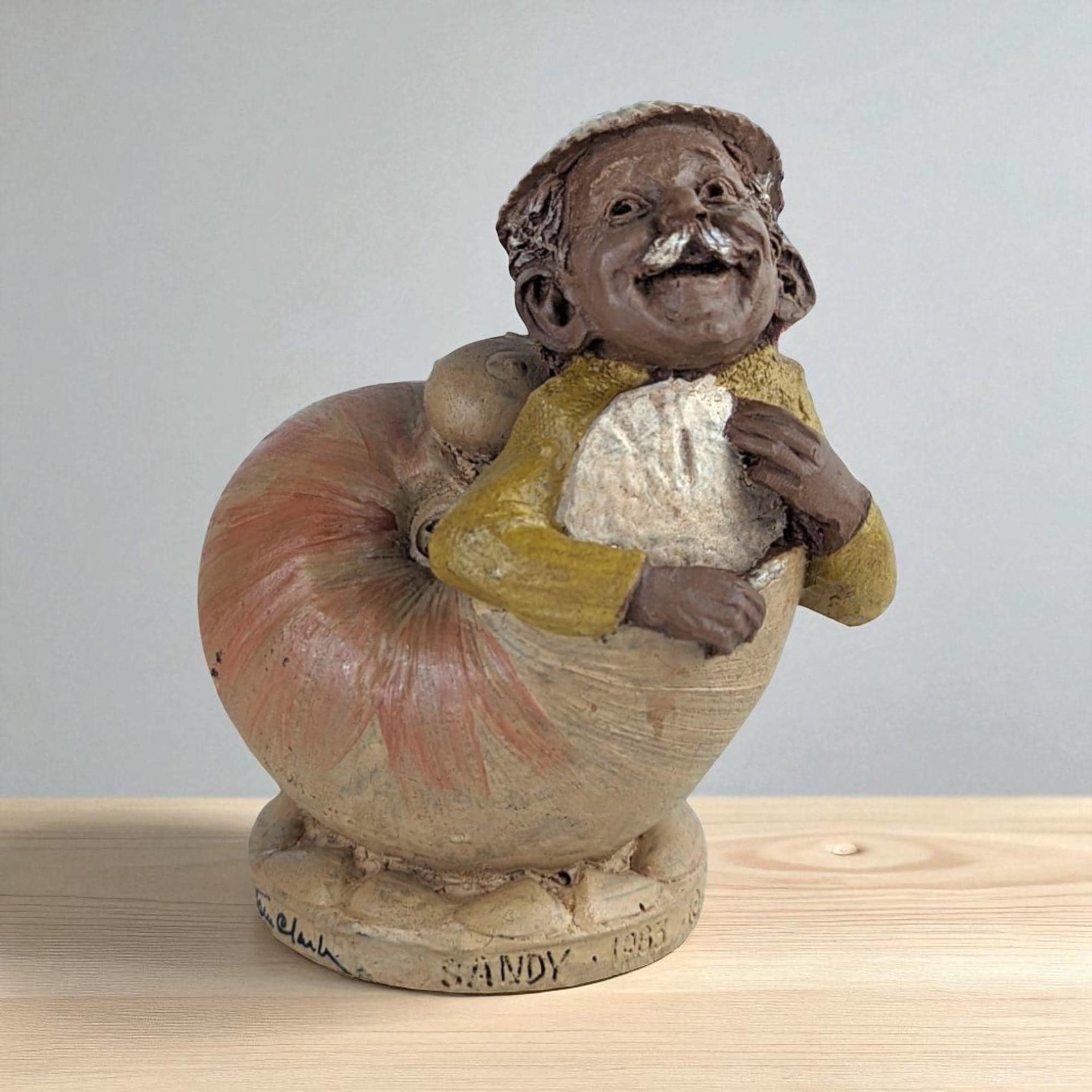 Vintage Tom Clark Gnome Figurine "Sandy": Collectible Cairn Studio Decor
