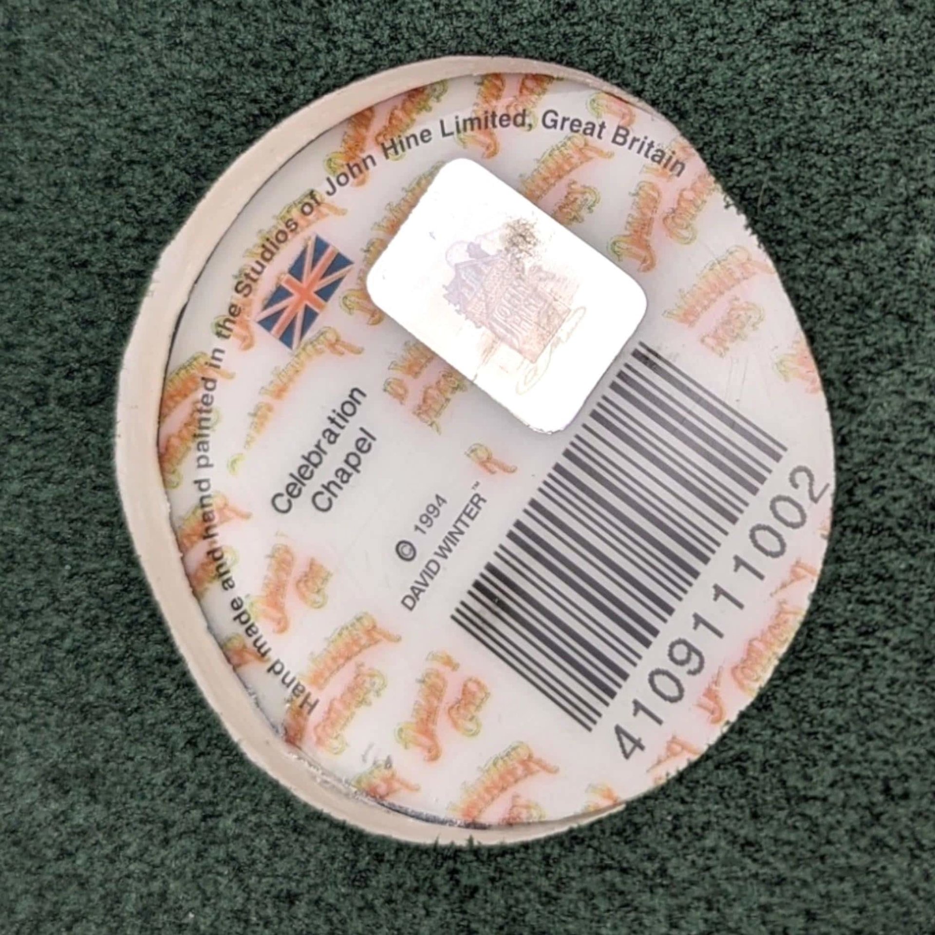 David Winter Celebration Chapel: 1994 Collectible English Village House