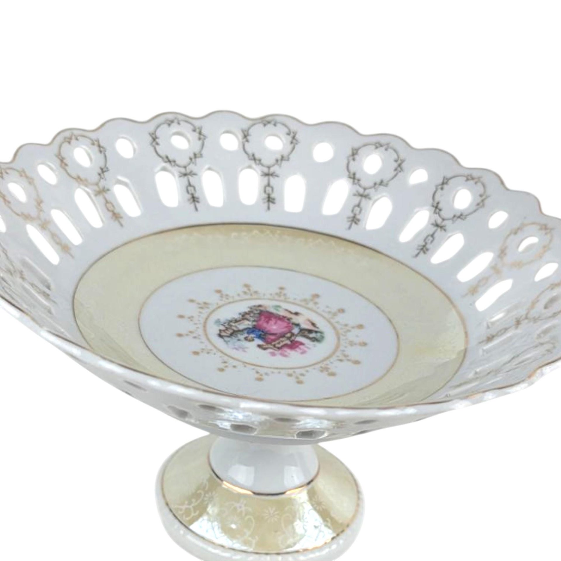 Vintage Arnart Pedestal Bowl M4036: Reticulated Compote Dish with Fragonard Scene