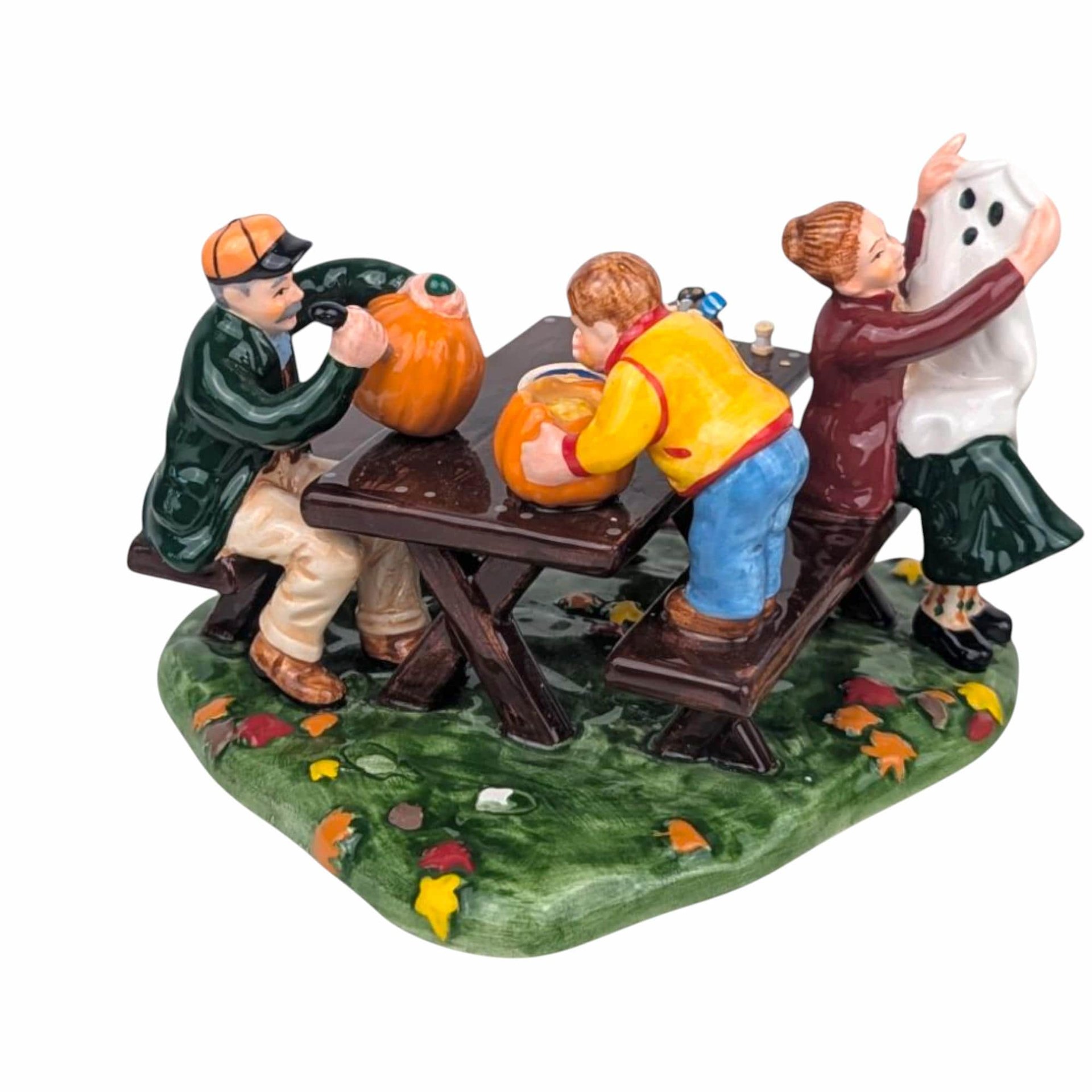Vintage Dept 56 Snow Village Halloween Figurine Set #54982 With Box