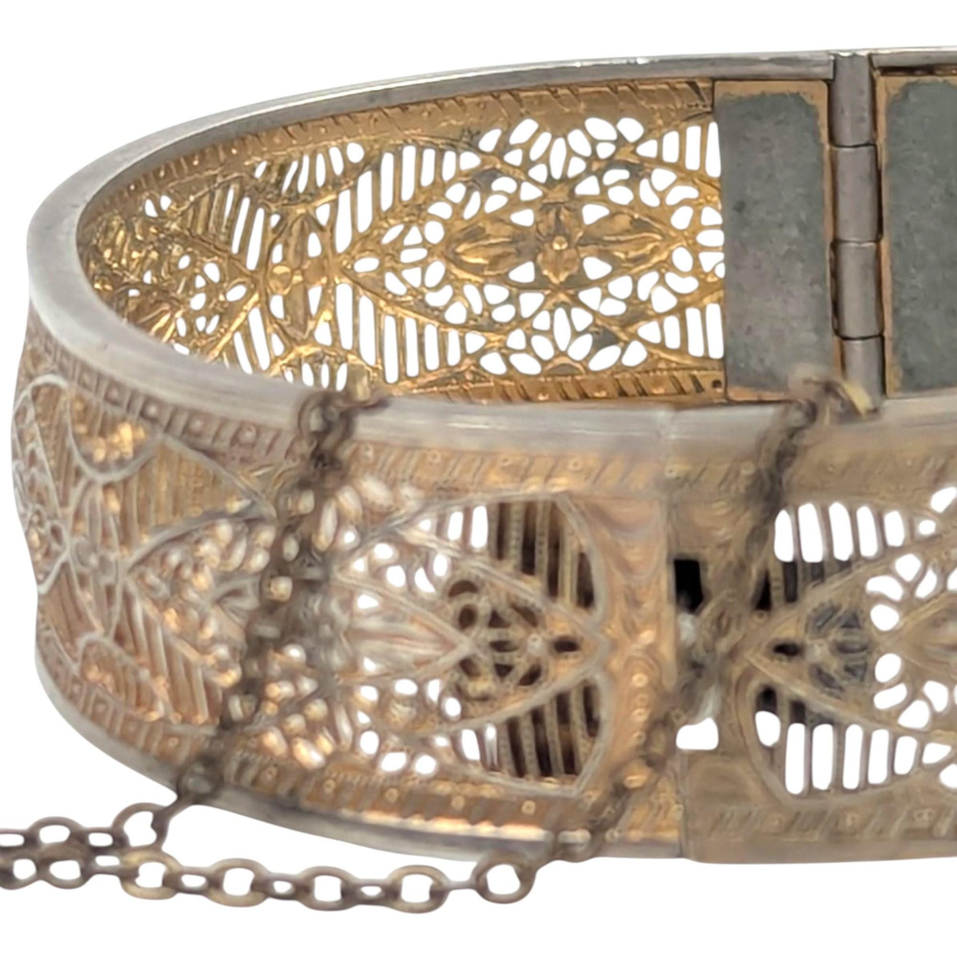 Vintage Gold Filigree Bangle: Green Stone Art Nouveau Cuff
