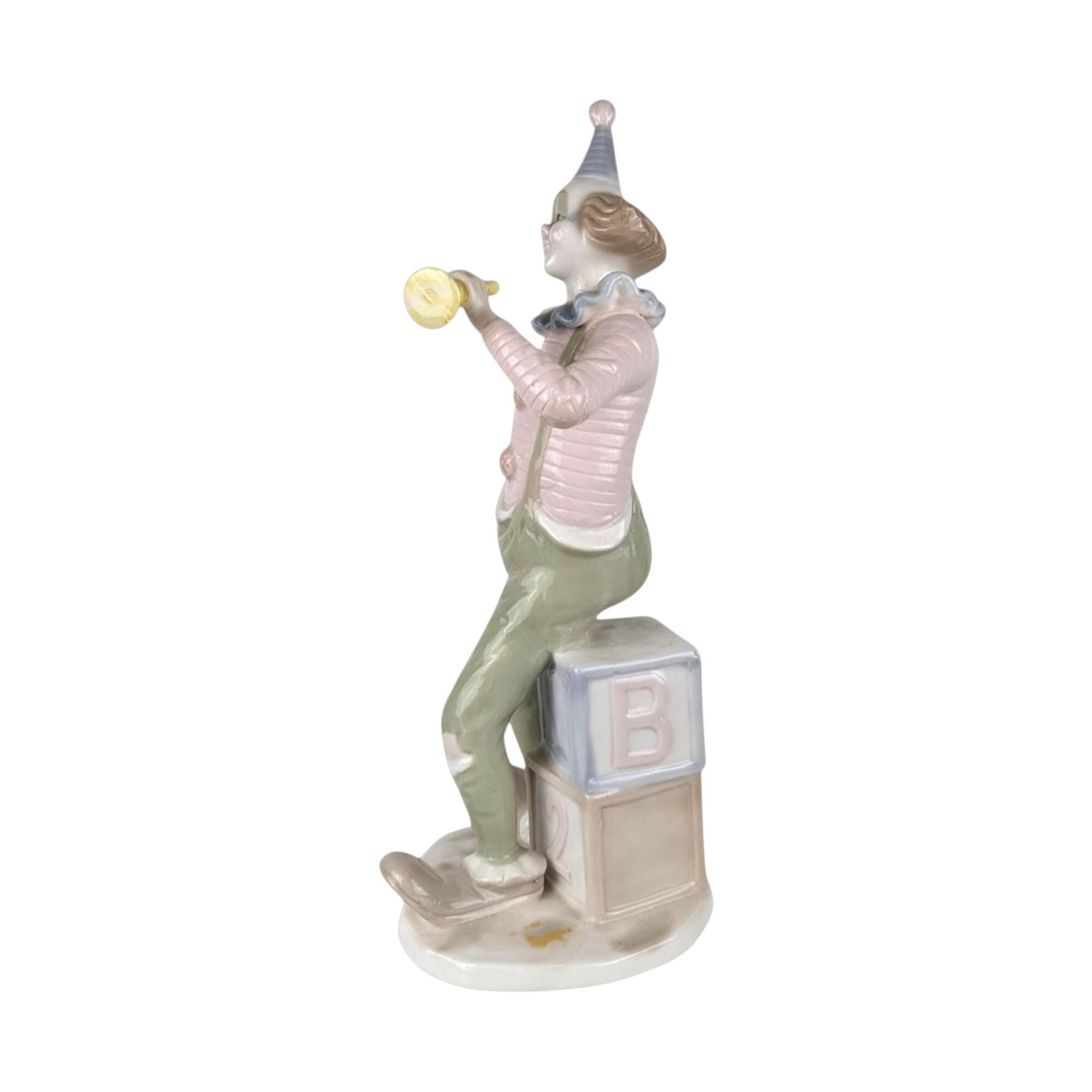 Vintage Porcelain Clown Figurine: 12" Collectible Circus Decor