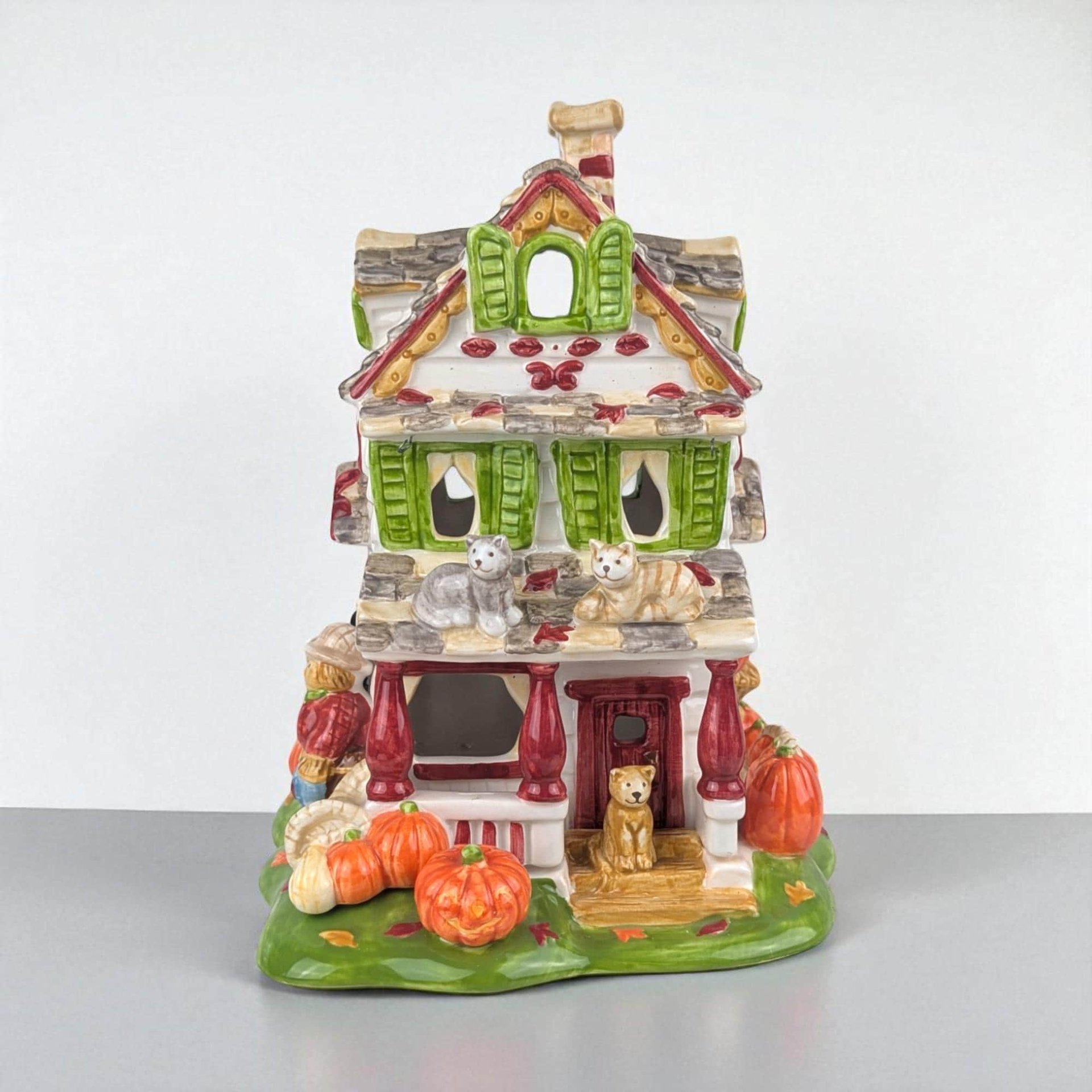 Vintage 2002 Halloween House: Avon Ceramic Tealight Holder