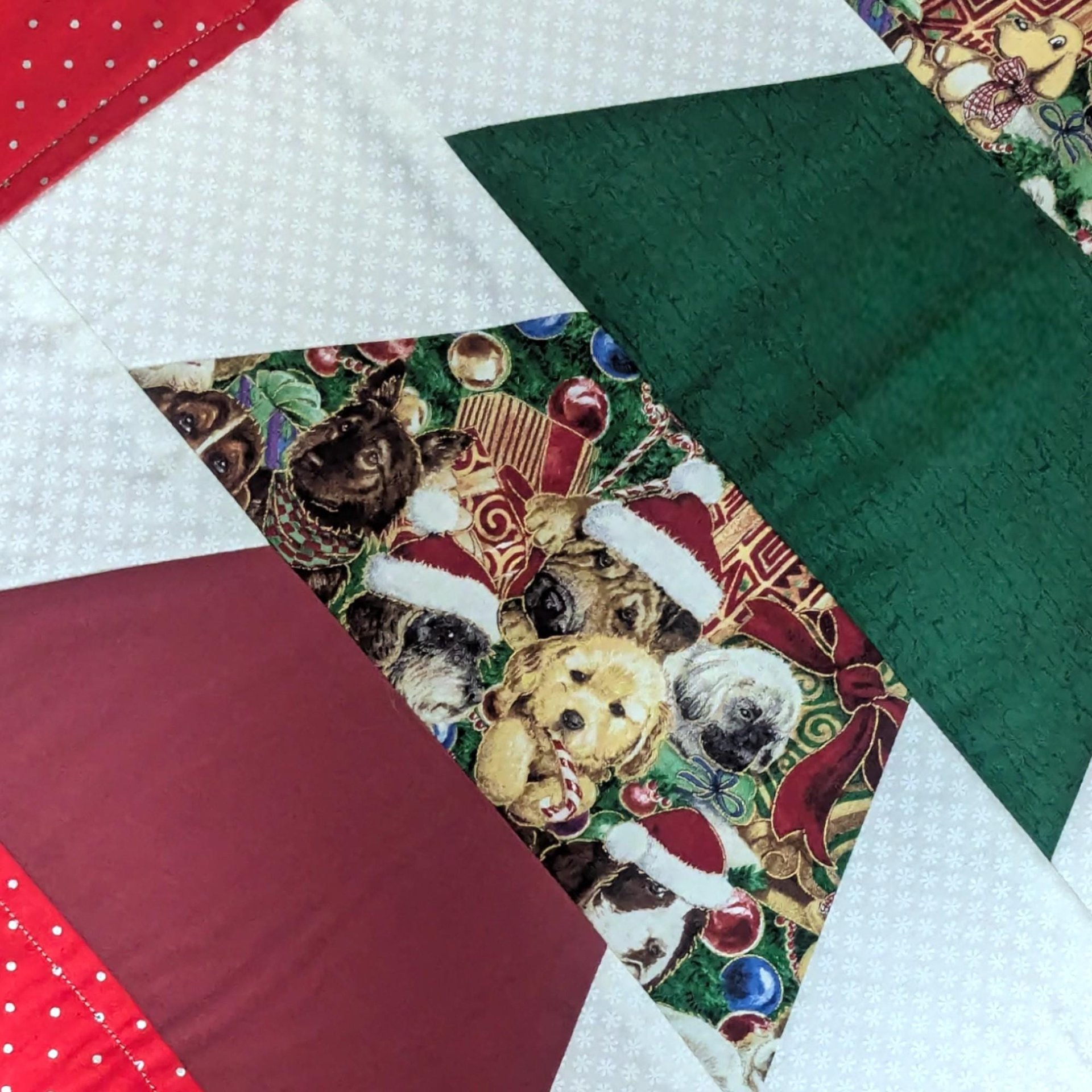 Vintage Handmade Quilted Table Runner: Christmas Dog Print with Red Star