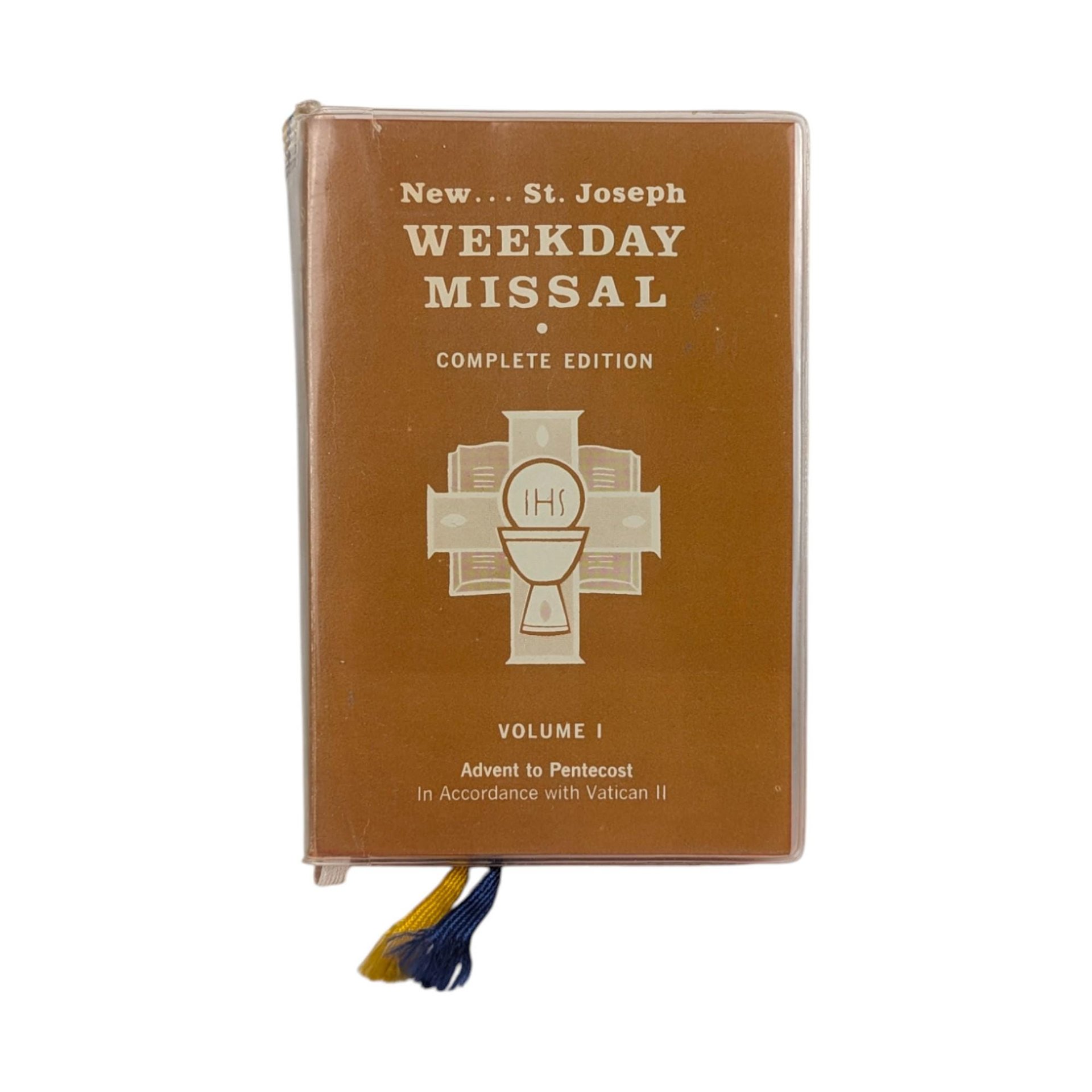 Vintage 1975 St Joseph Weekday Missal Vol 1, Catholic Prayer Book, Post Vatican II Liturgy, Advent to Pentecost Edition, Religious Gift