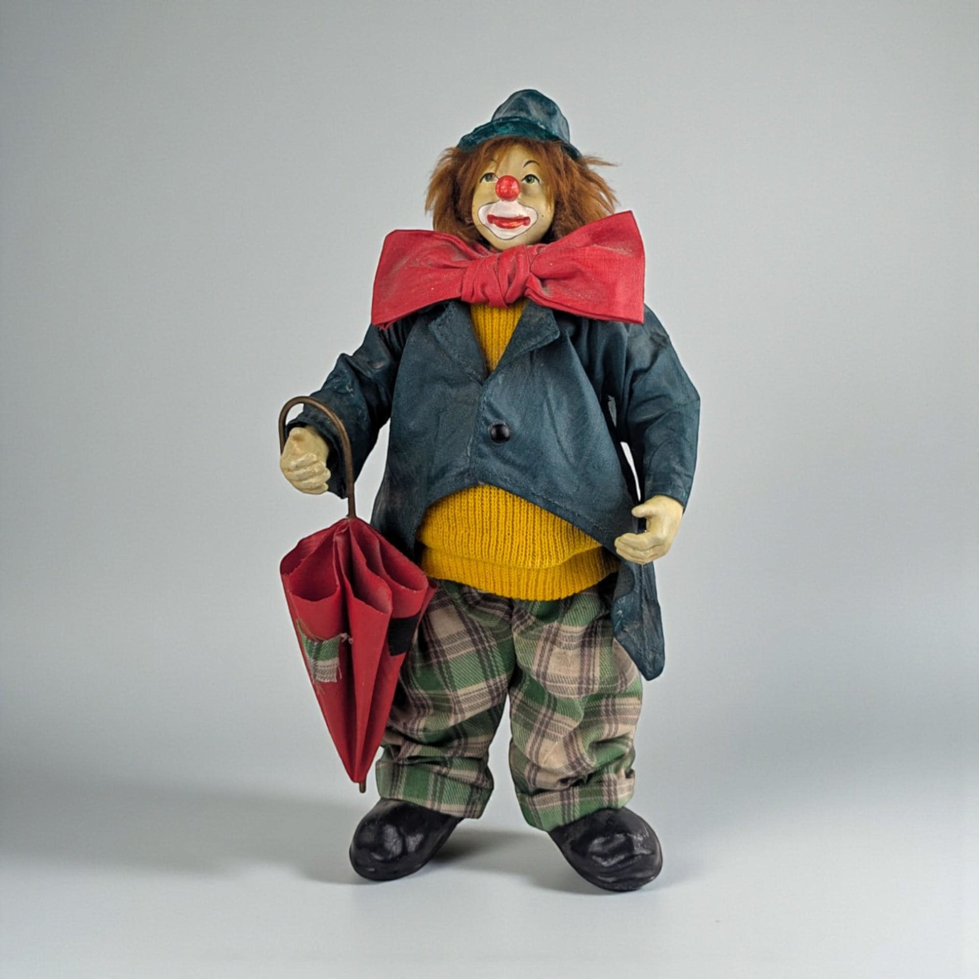 Vintage Clothtique Clown Figure: Possible Dreams Hobo Clown with Umbrella, 10.5" Figurine