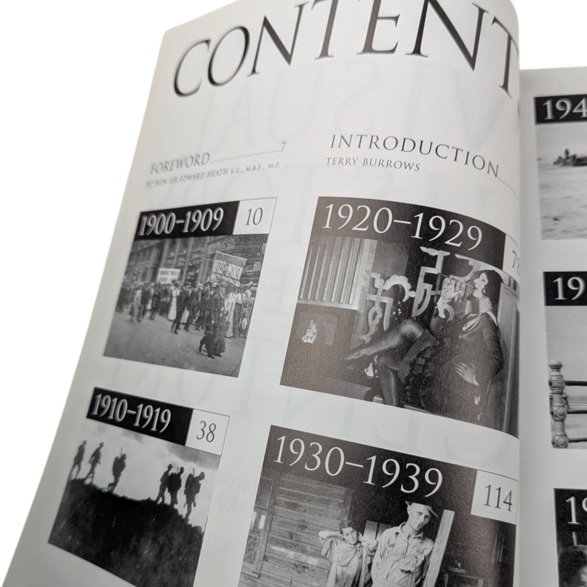 Vintage 1999 Visual History of the Twentieth Century: Terry Burrows Hardcover Photo Book