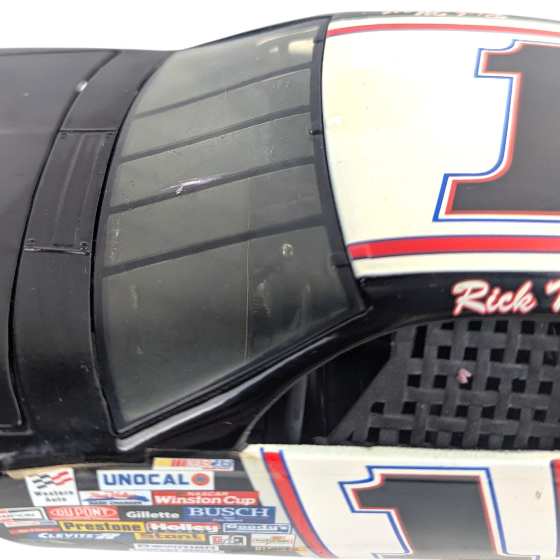 Vintage 1994 ERTL Skoal Race Car: Rick Mast #1 Thunderbird NASCAR Model
