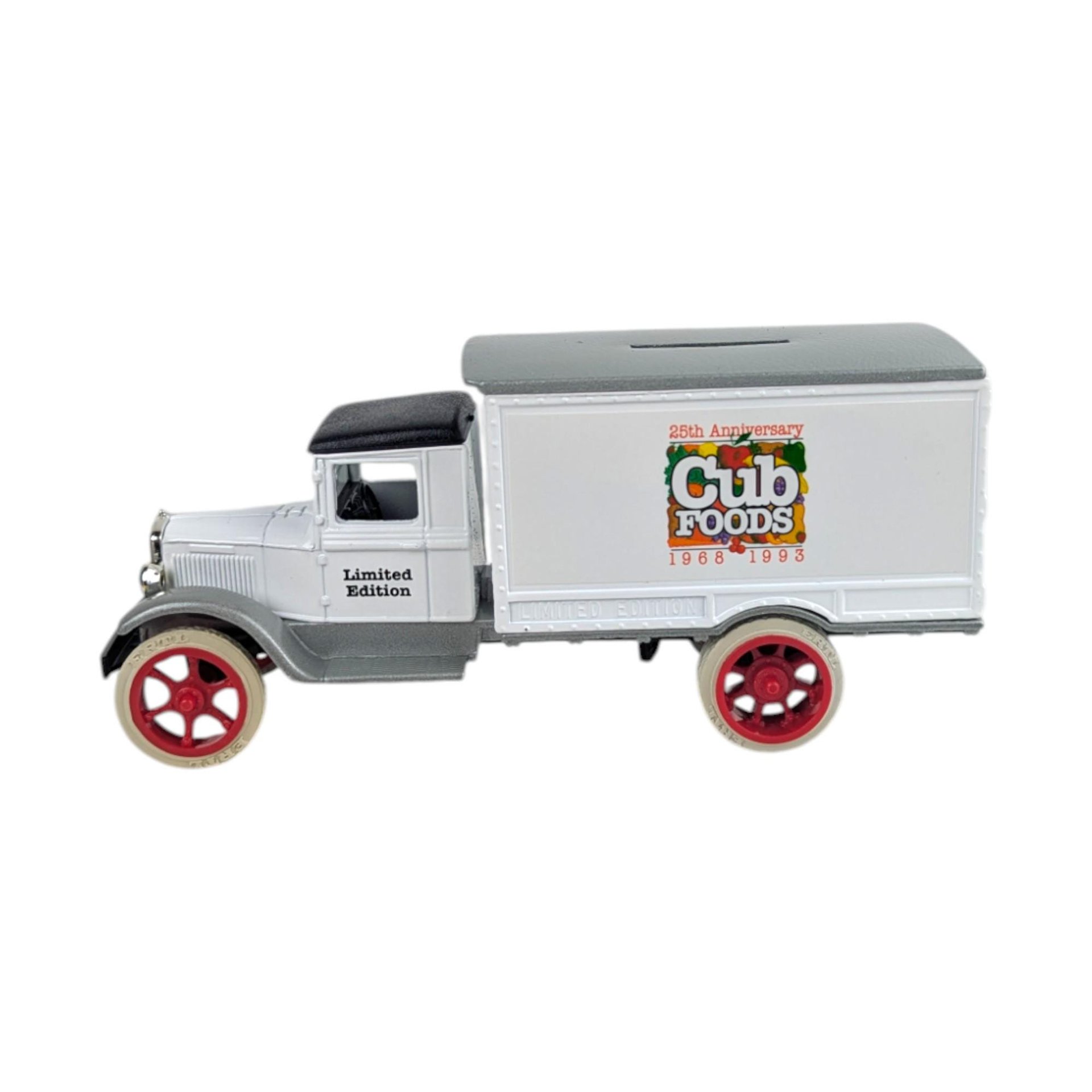 Vintage 1993 ERTL Cub Foods Truck: 25th Anniversary Diecast Bank
