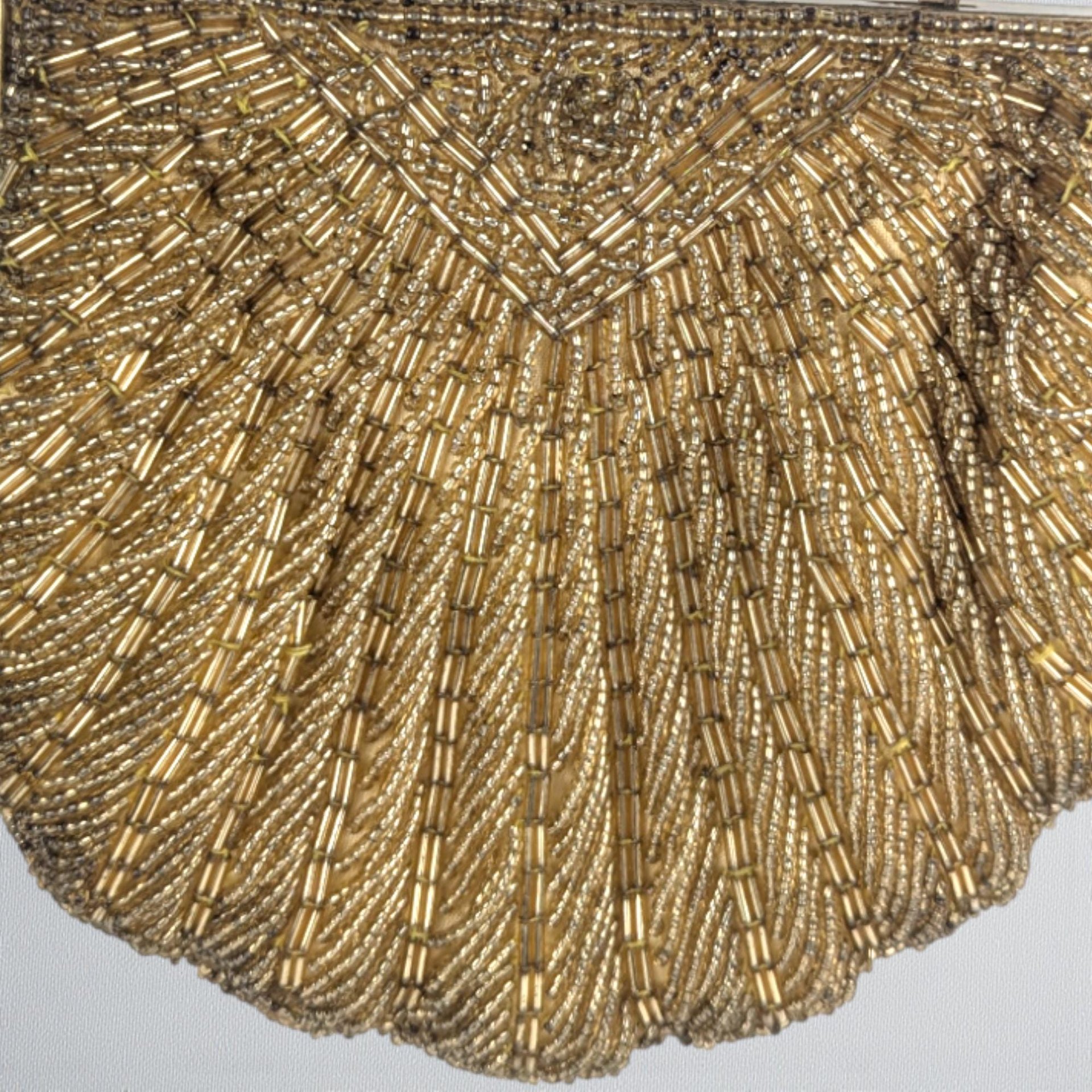 Vintage Gold Beaded Shell Purse: Art Deco Style Evening Bag Clutch