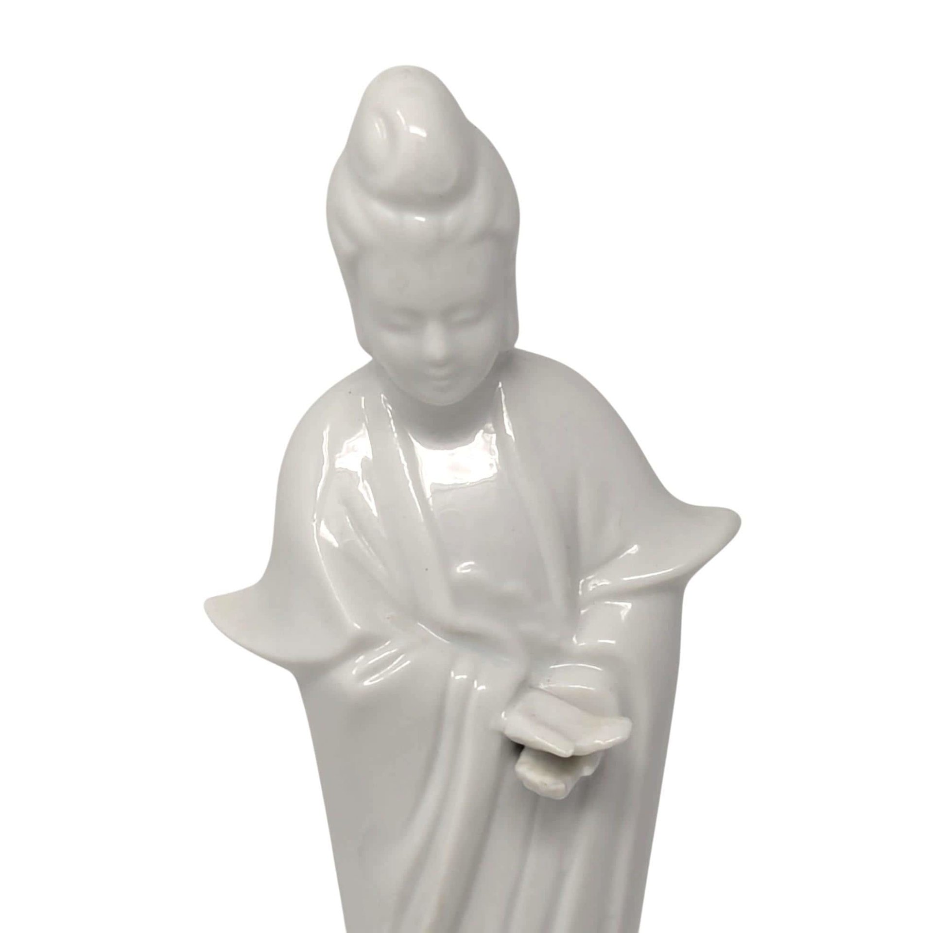 Vintage White Porcelain Guanyin Statue: Chinese Goddess of Mercy Figure