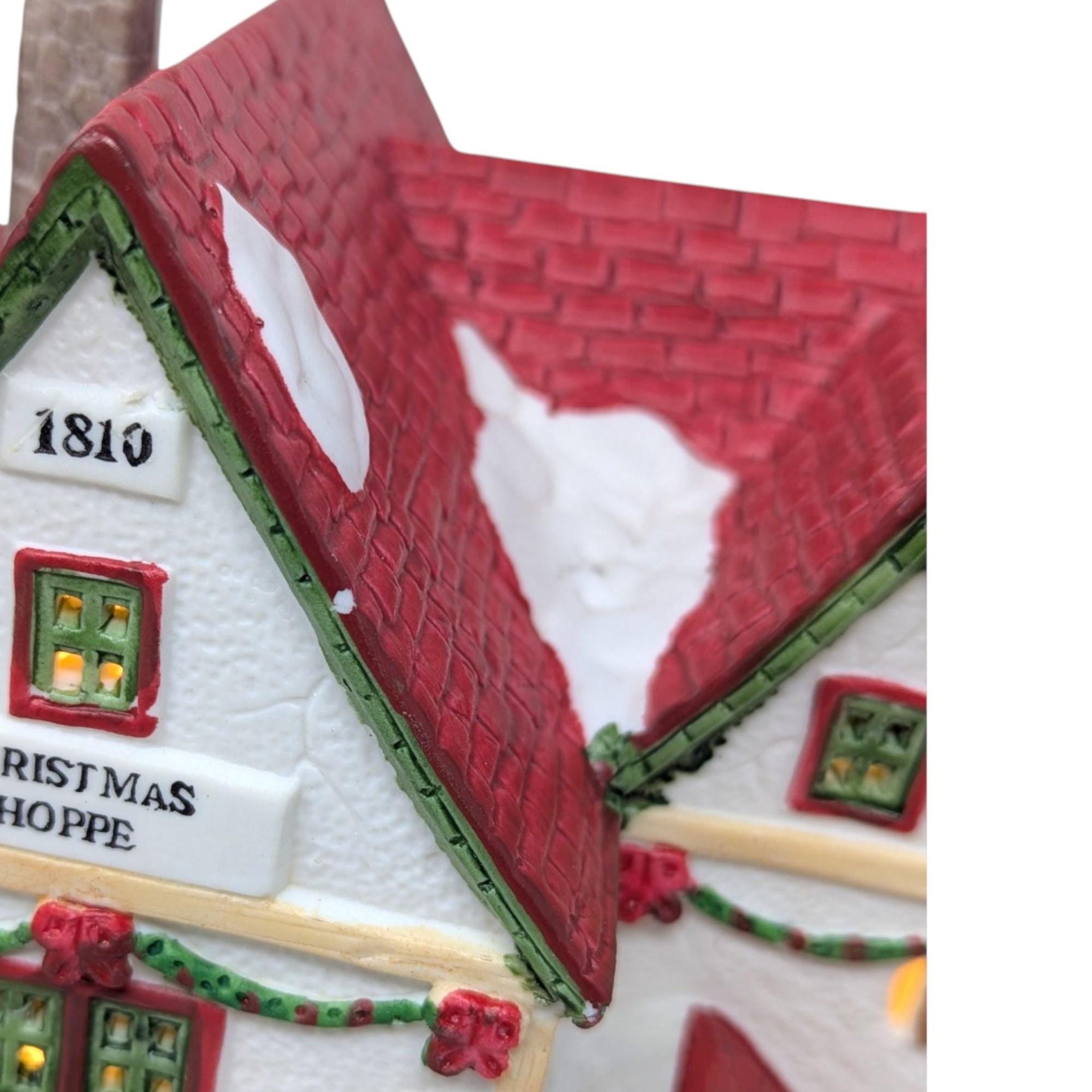 Vintage 1993 Lemax Christmas Shoppe: Dickensvale Porcelain Lighted House