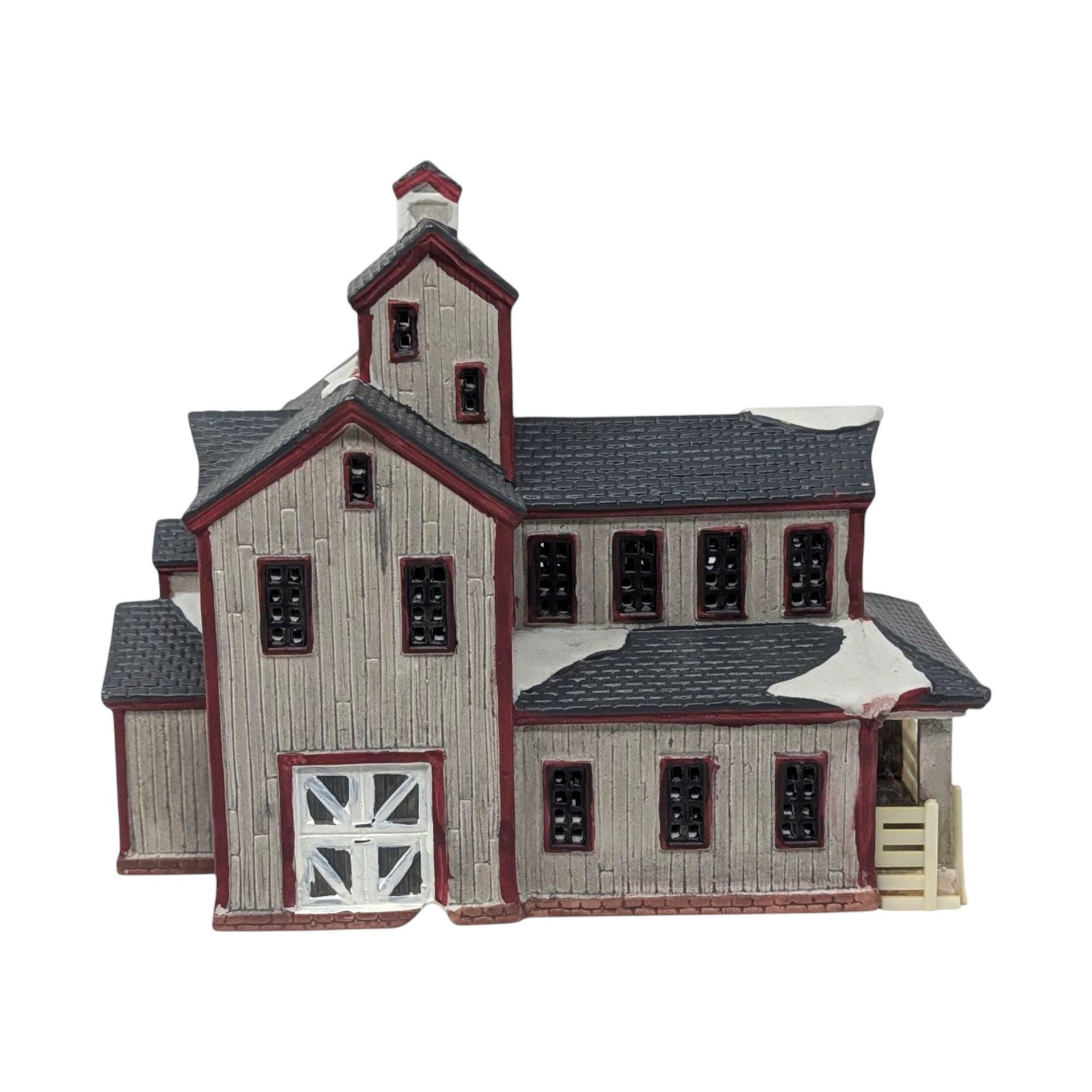 Vintage 1997 Lemax Hereford's Barn: Dickensvale Porcelain Lighted House
