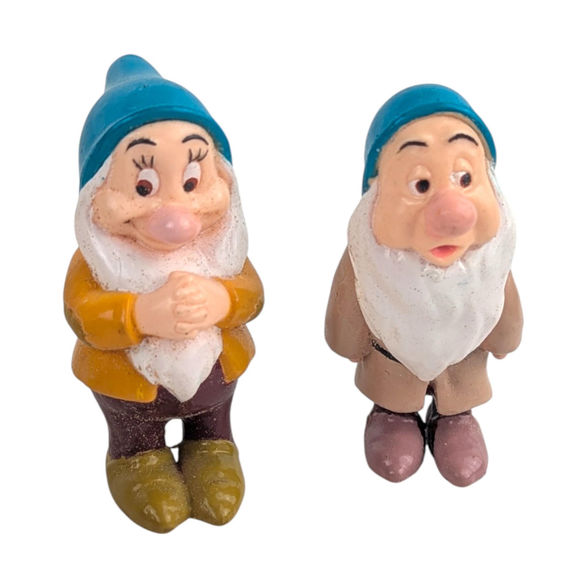 Vintage Snow White Figure Set: Disney Queen & Six Dwarves Toys