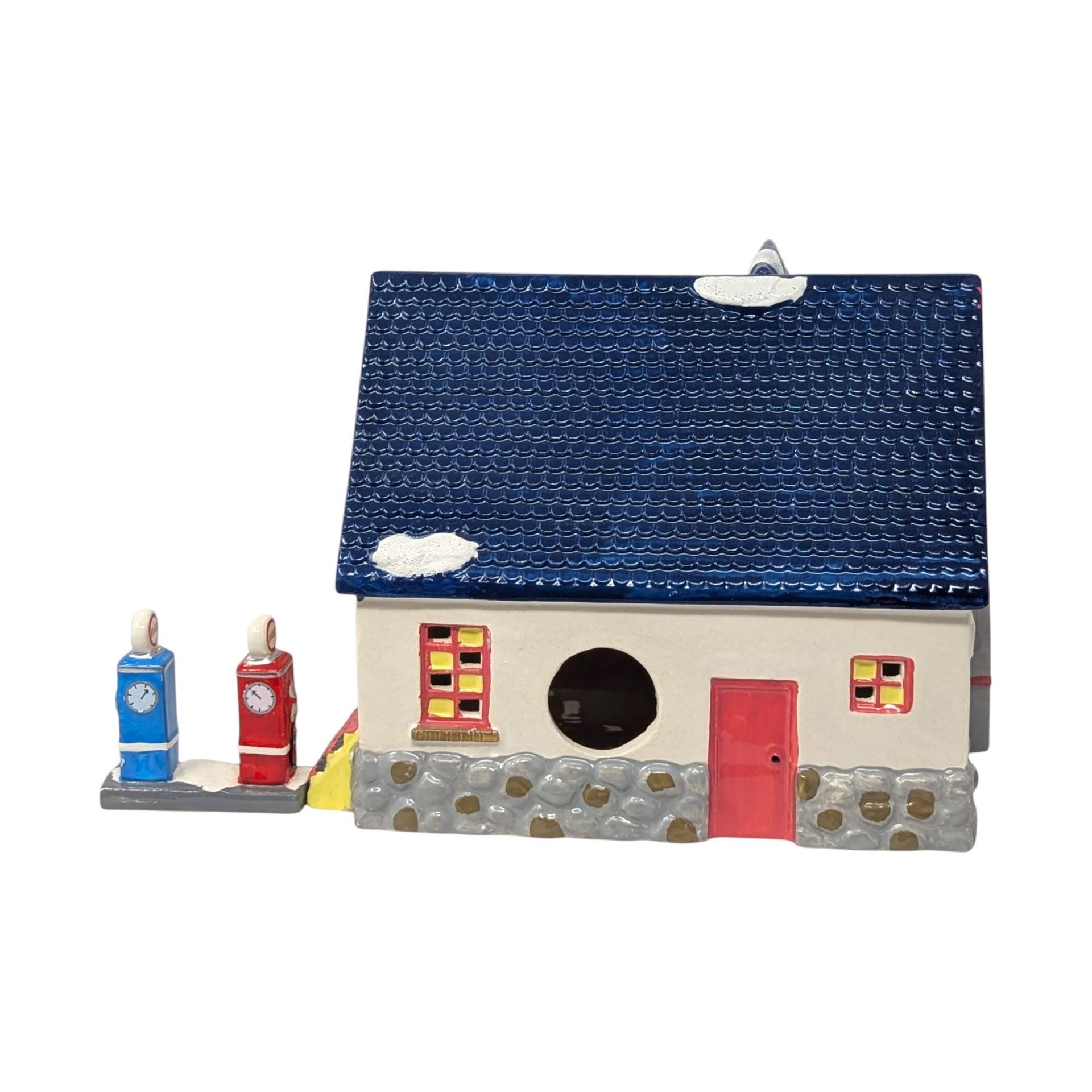 Vintage 1989 Dept 56 Big Bill's Service Station: Snow Village 5128-4 Ceramic House