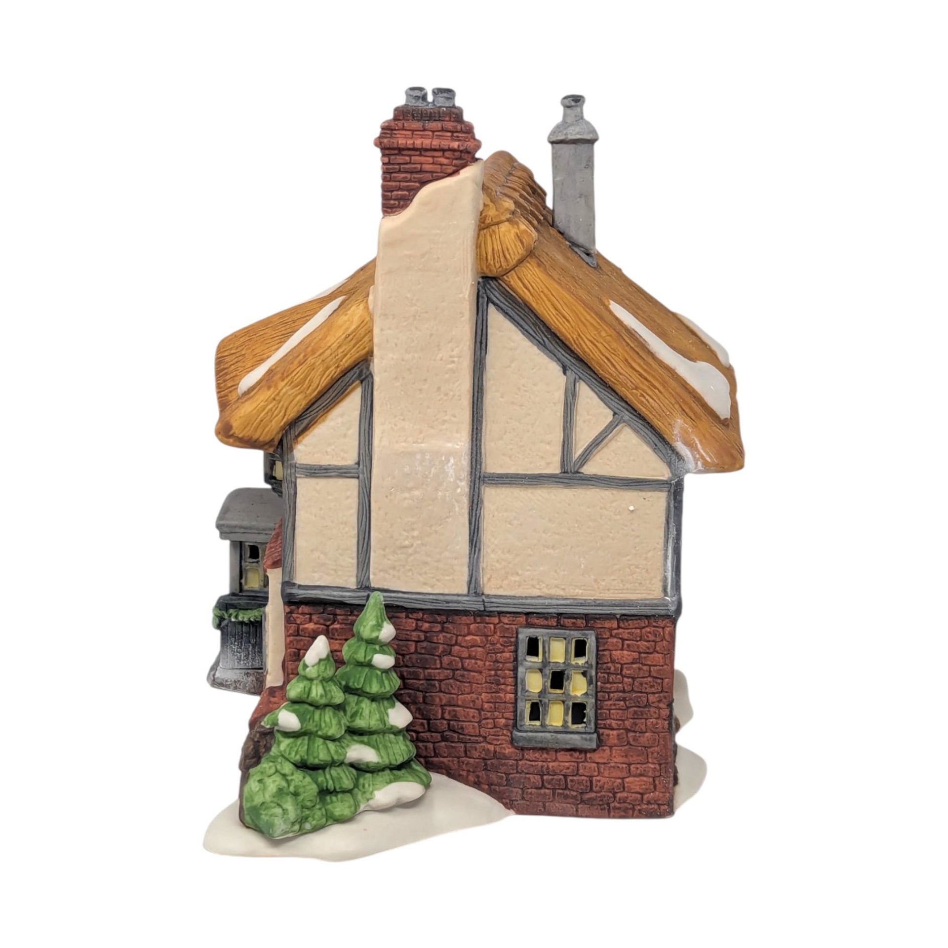 Vintage 1989 Betsy Trotwood's Cottage: Department 56 Dickens Village House