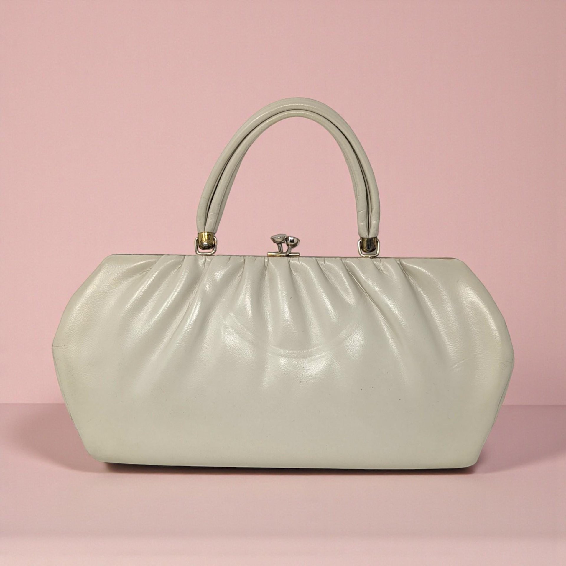 Vintage 1950s Cream Frame Handbag: Pleated Top Handle Purse