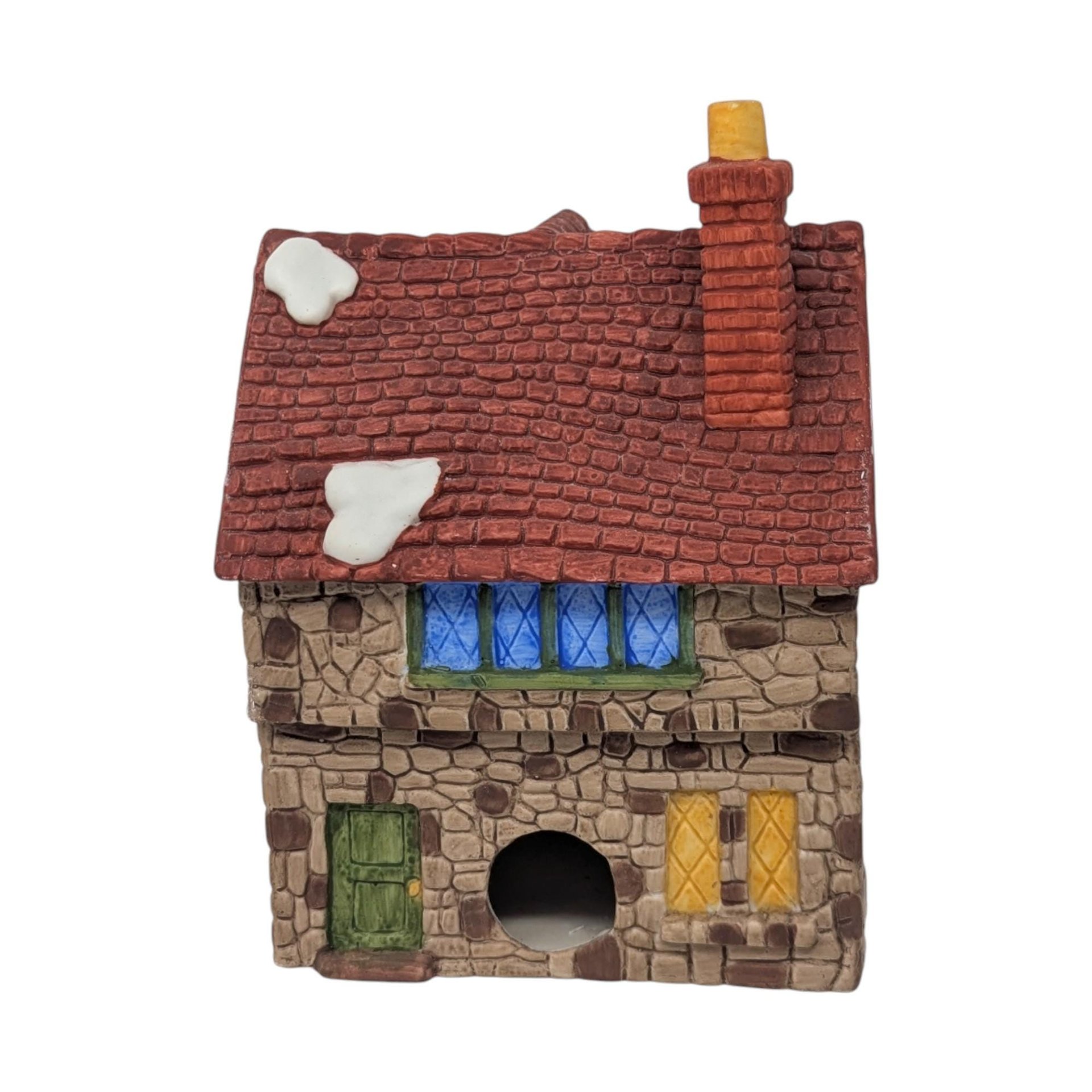 Vintage 1984 "Crowntree Inn" House: Department 56 Dickens' Village Collectible