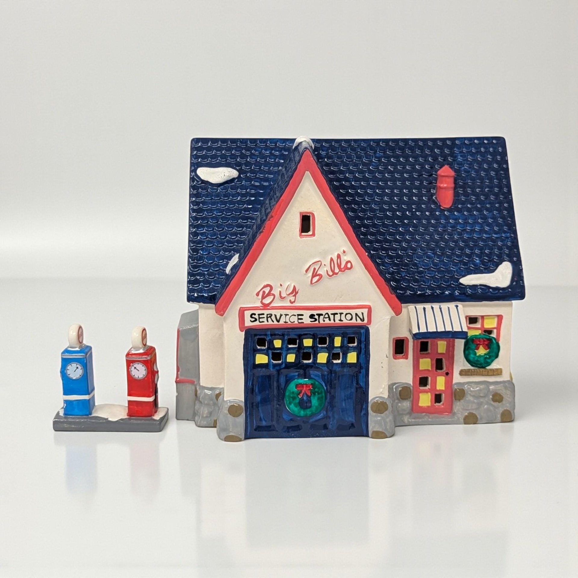 Vintage 1989 Dept 56 Big Bill's Service Station: Snow Village 5128-4 Ceramic House