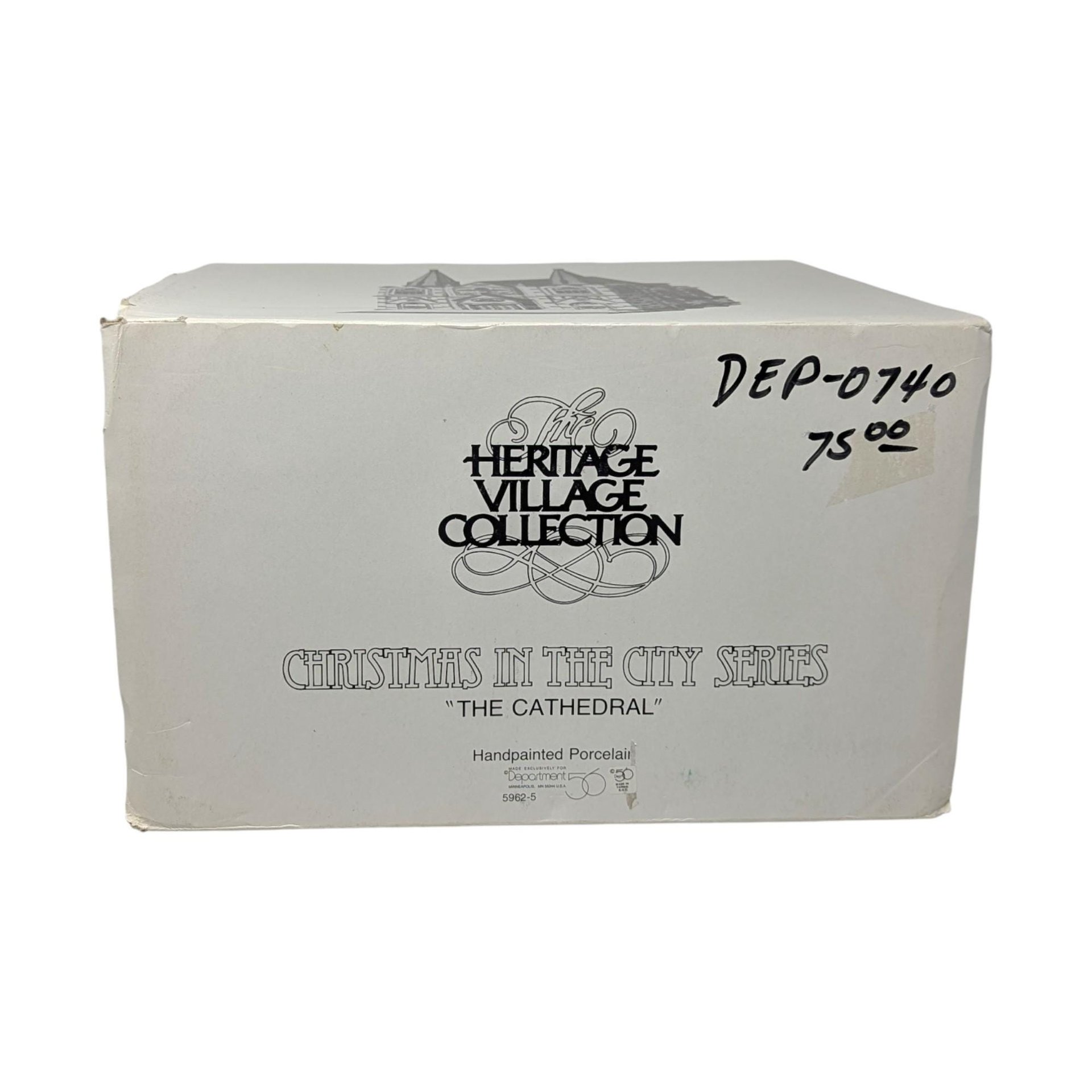 Vintage 1987 The Cathedral Lighted Building: Dept 56 Christmas in the City Village Decor