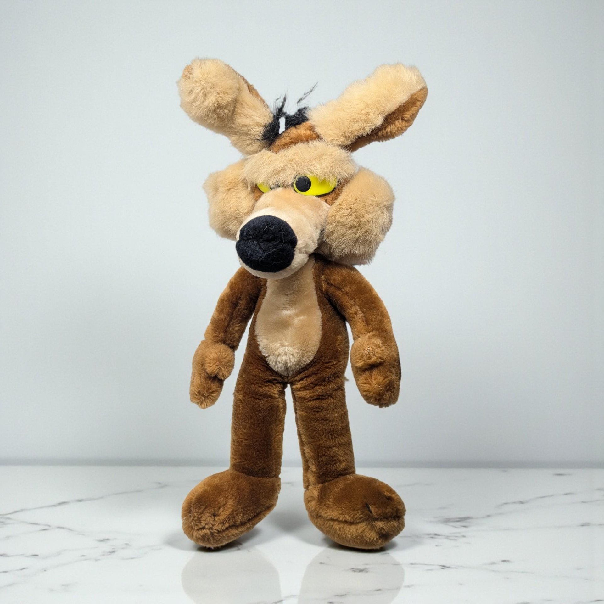 1990 Warner Bros Wile E. Coyote Plush: Looney Tunes Stuffed Animal Toy